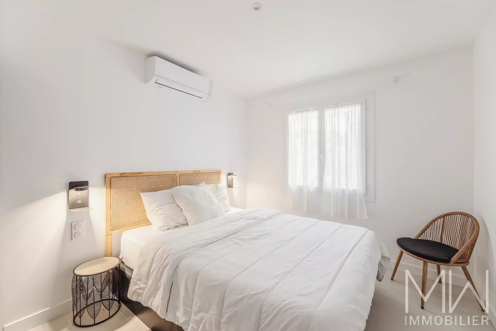 CHARMING VILLA WITH POOL IN THE HEART OF CAP FERRET – SLEEPS 6