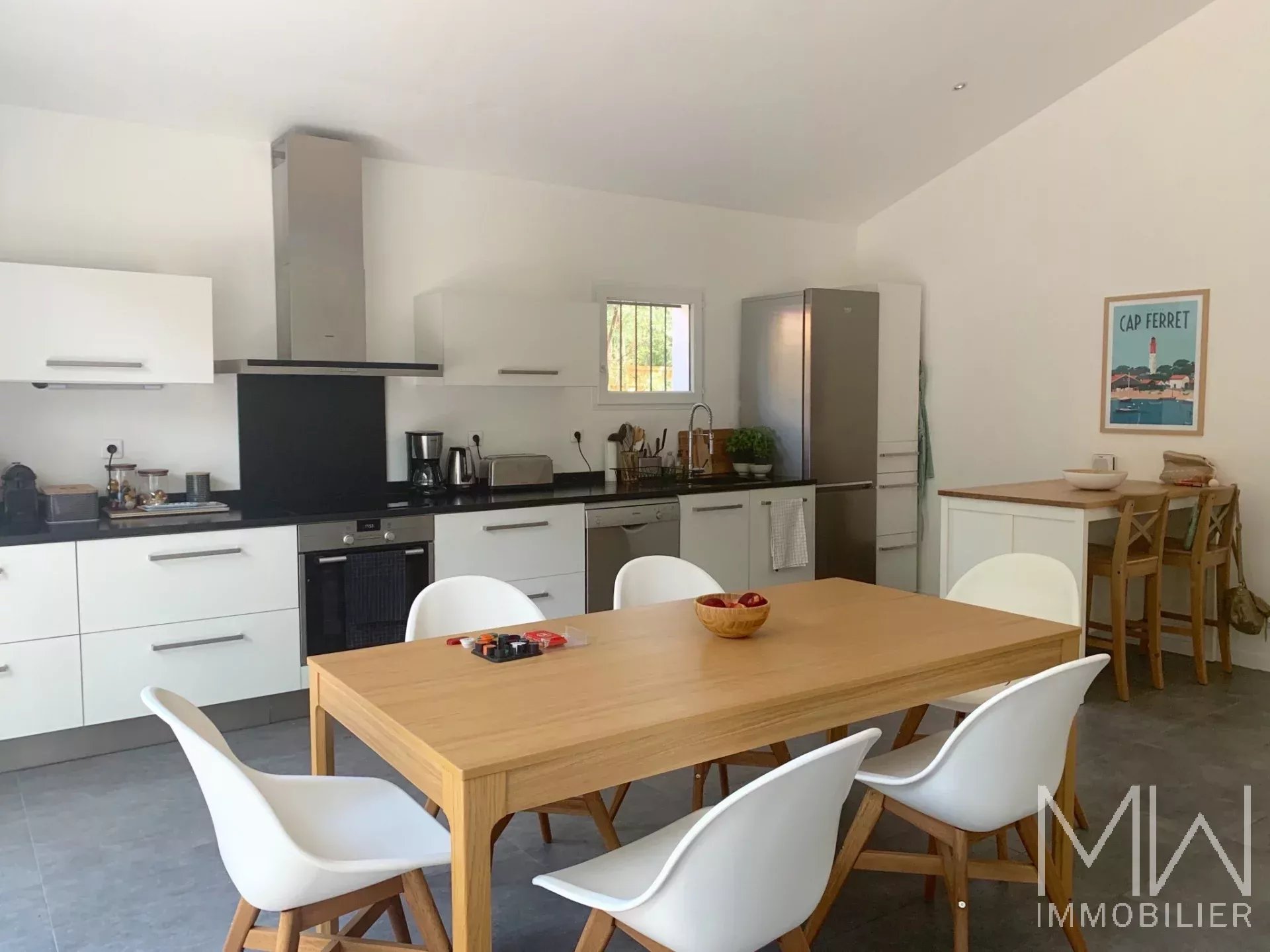 HOLIDAY HOUSE IN PETIT PIQUEY – SLEEPS 10