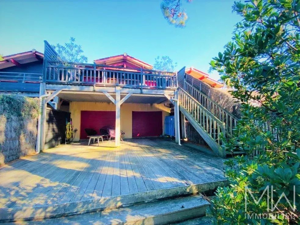 LOVELY HOUSE -CAP FERRET-