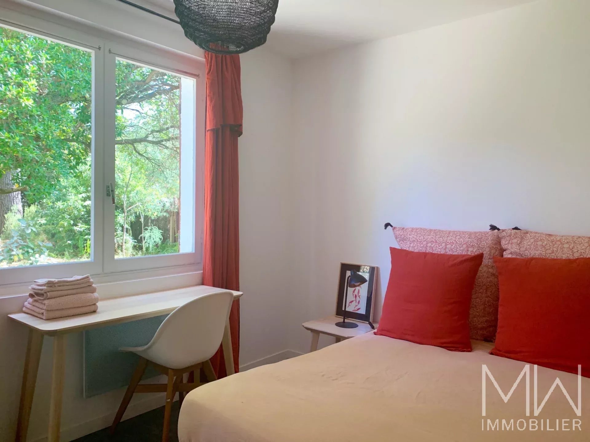 HOLIDAY HOUSE IN PETIT PIQUEY – SLEEPS 10