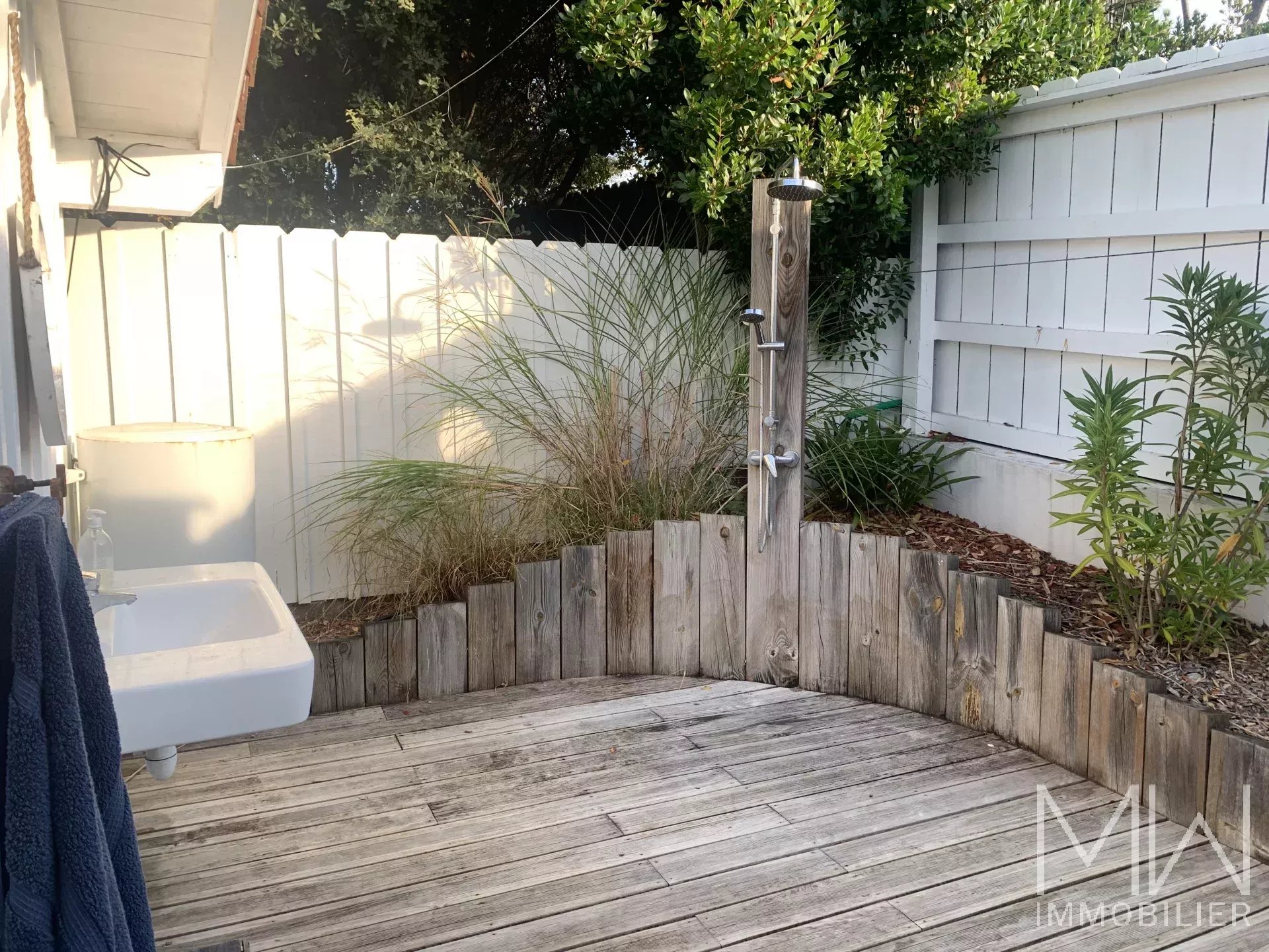 SEASONAL RENT A FEW STEPS FROM THE BEACH OF THE HORIZON – SLEEPS 10