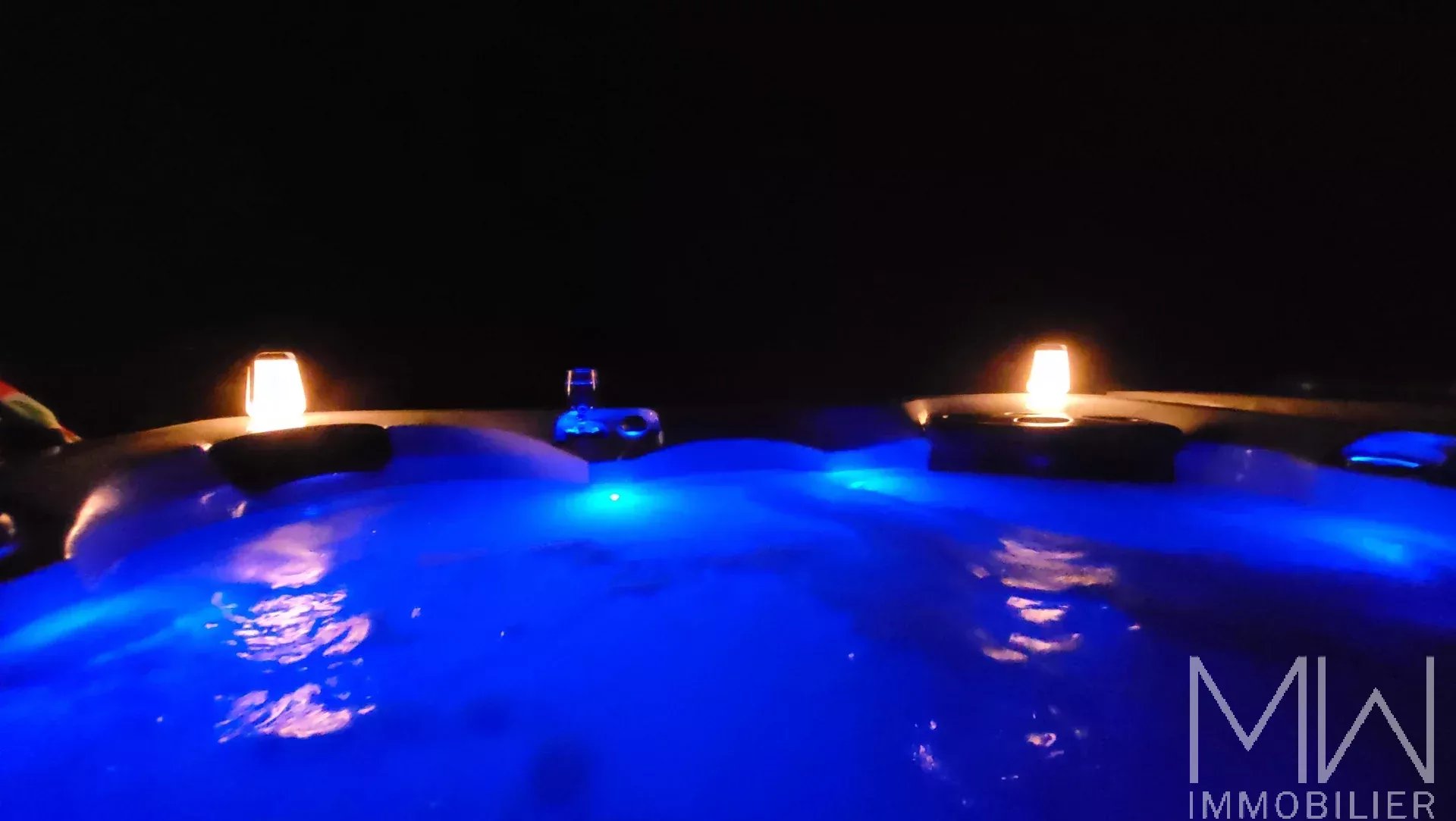 VILLA WITH SPA IN THE CENTER OF CAP FERRET – SLEEPS 9/13