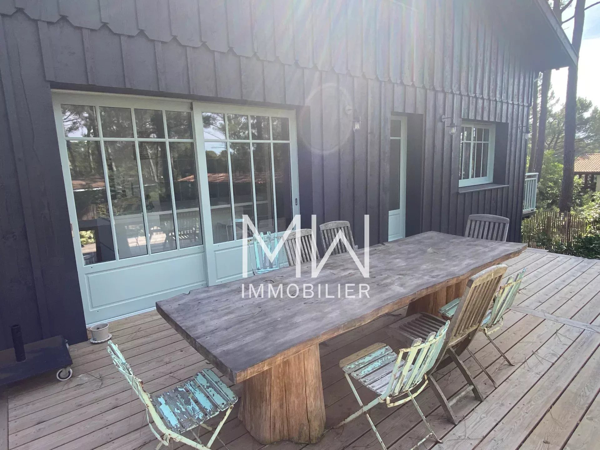 WOODEN VILLA – CLAOUEY – SLEEPS 10