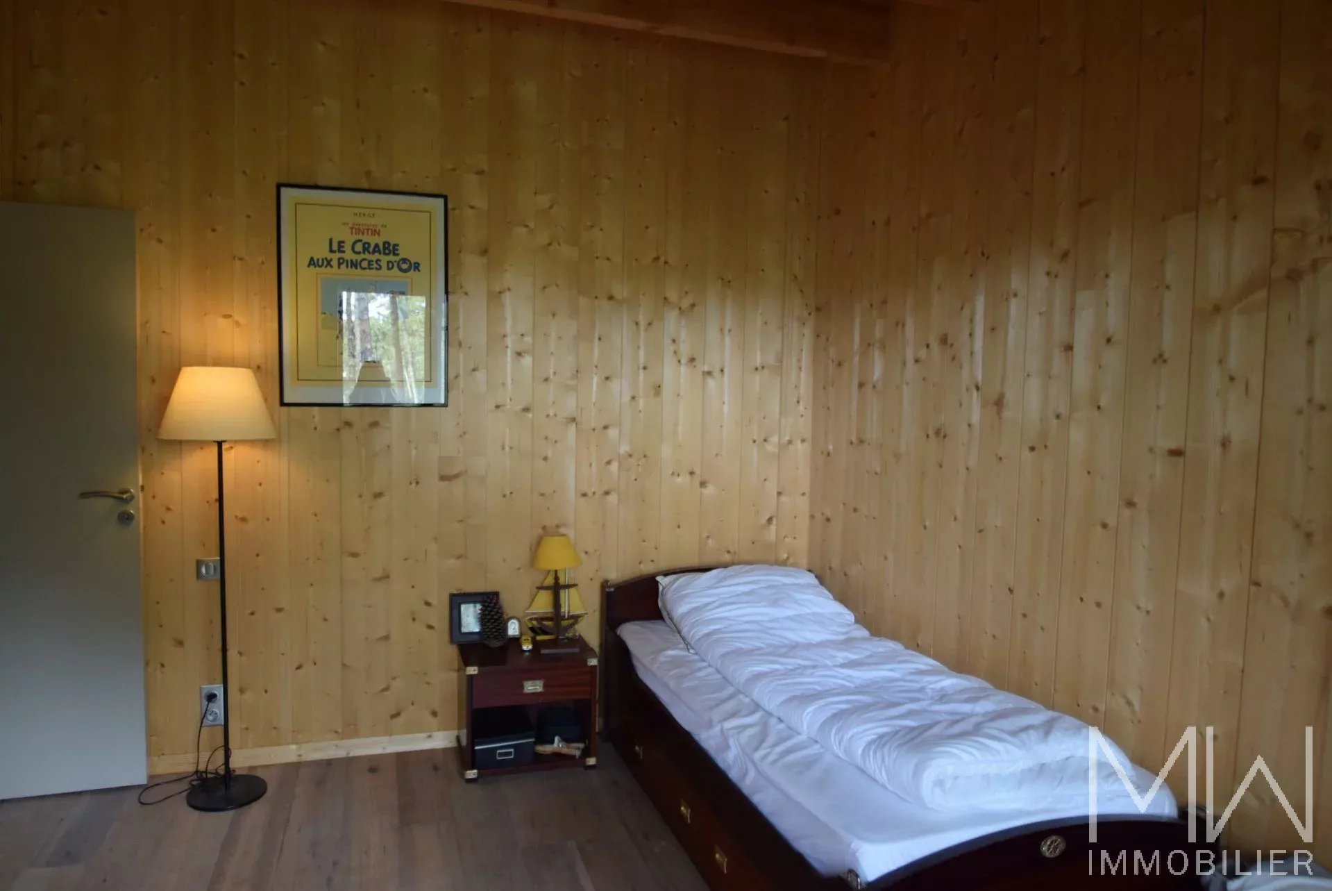 WOODEN VILLA WITH POOL TO RENT – LA VIGNE – SLEEPS 11