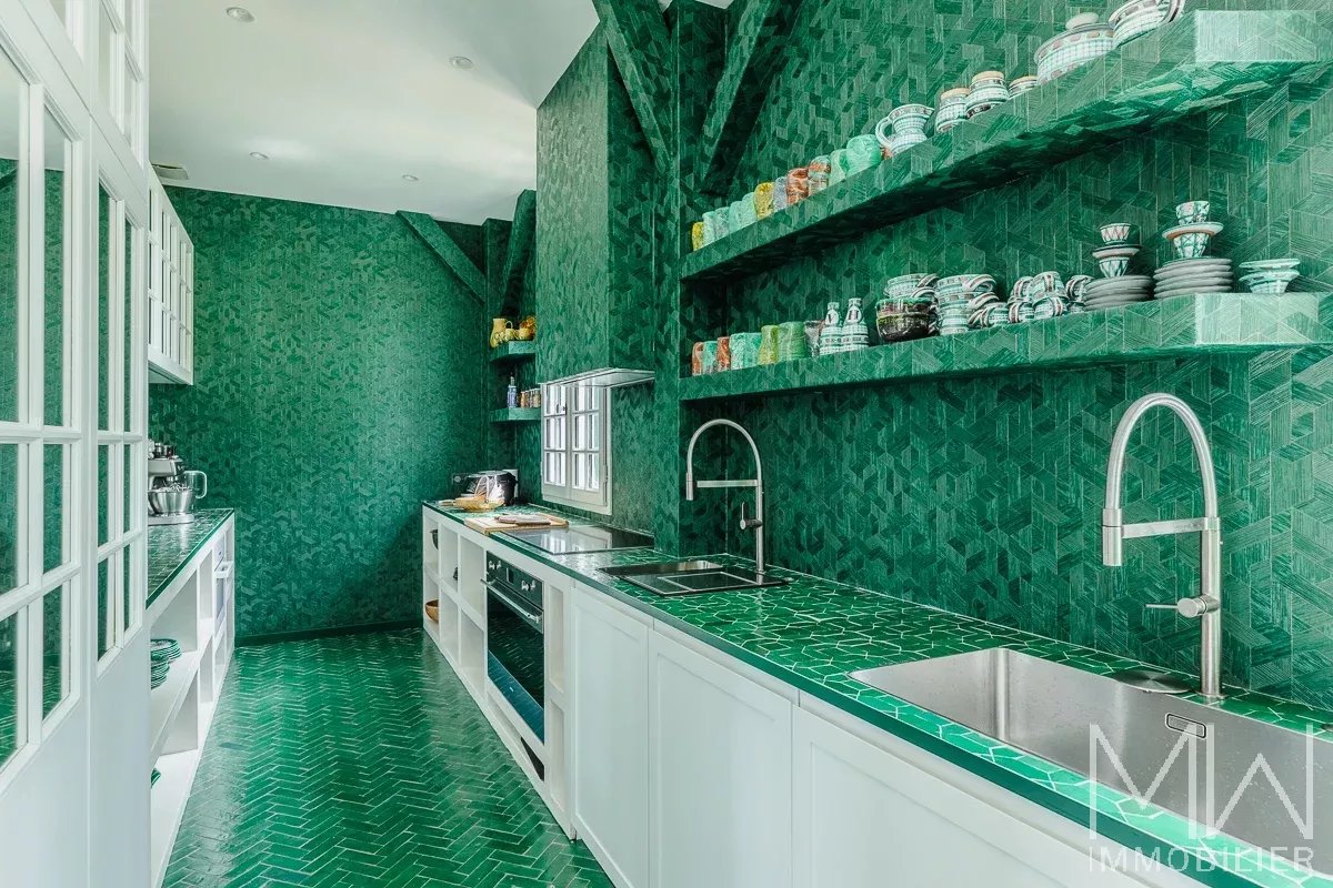 TYPICAL BEACH FRONT VILLA – CAP FERRET – SLEEPS 10