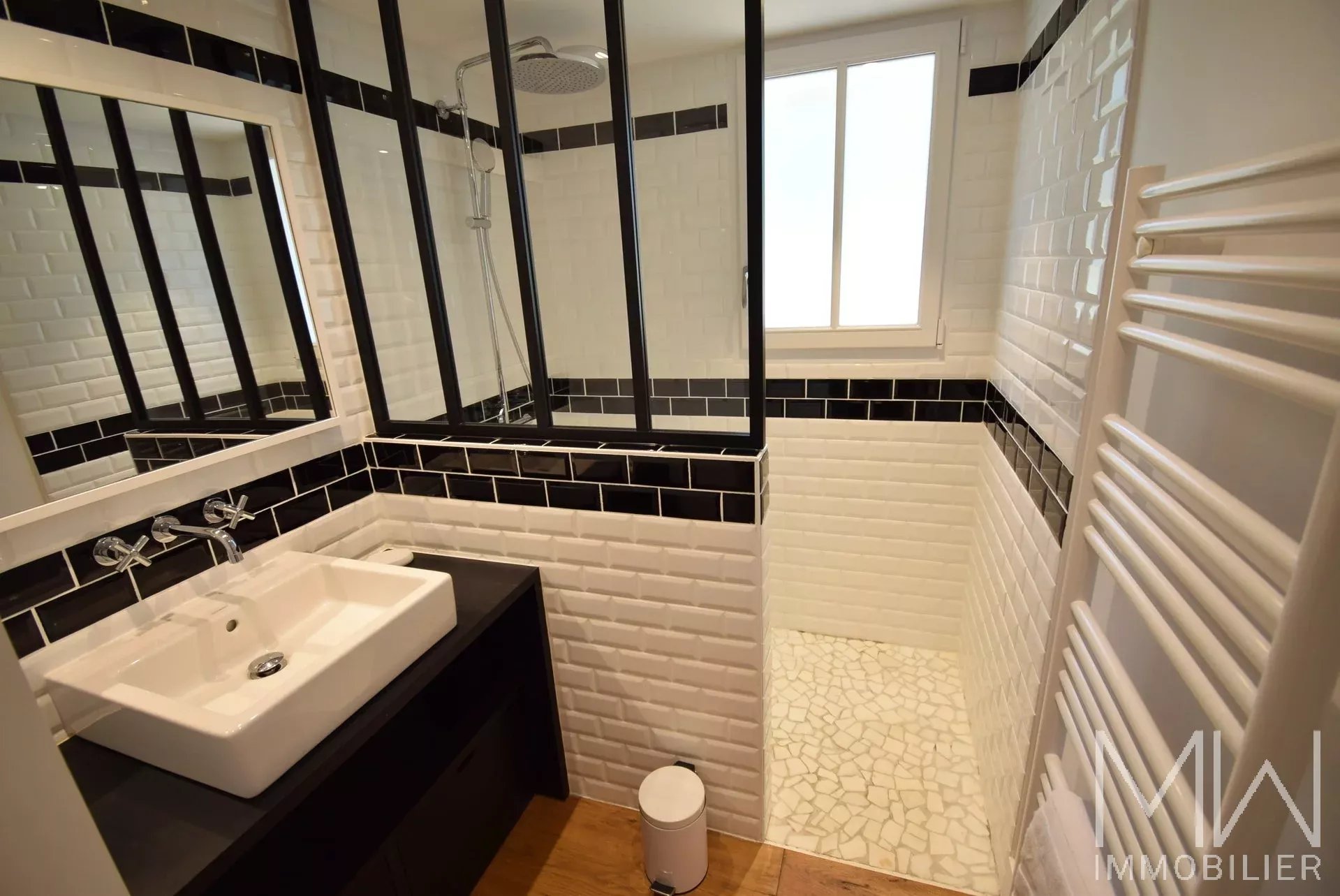 PRETTY WOODEN VILLA IN THE HEART OF CAP FERRET – SLEEPS 8