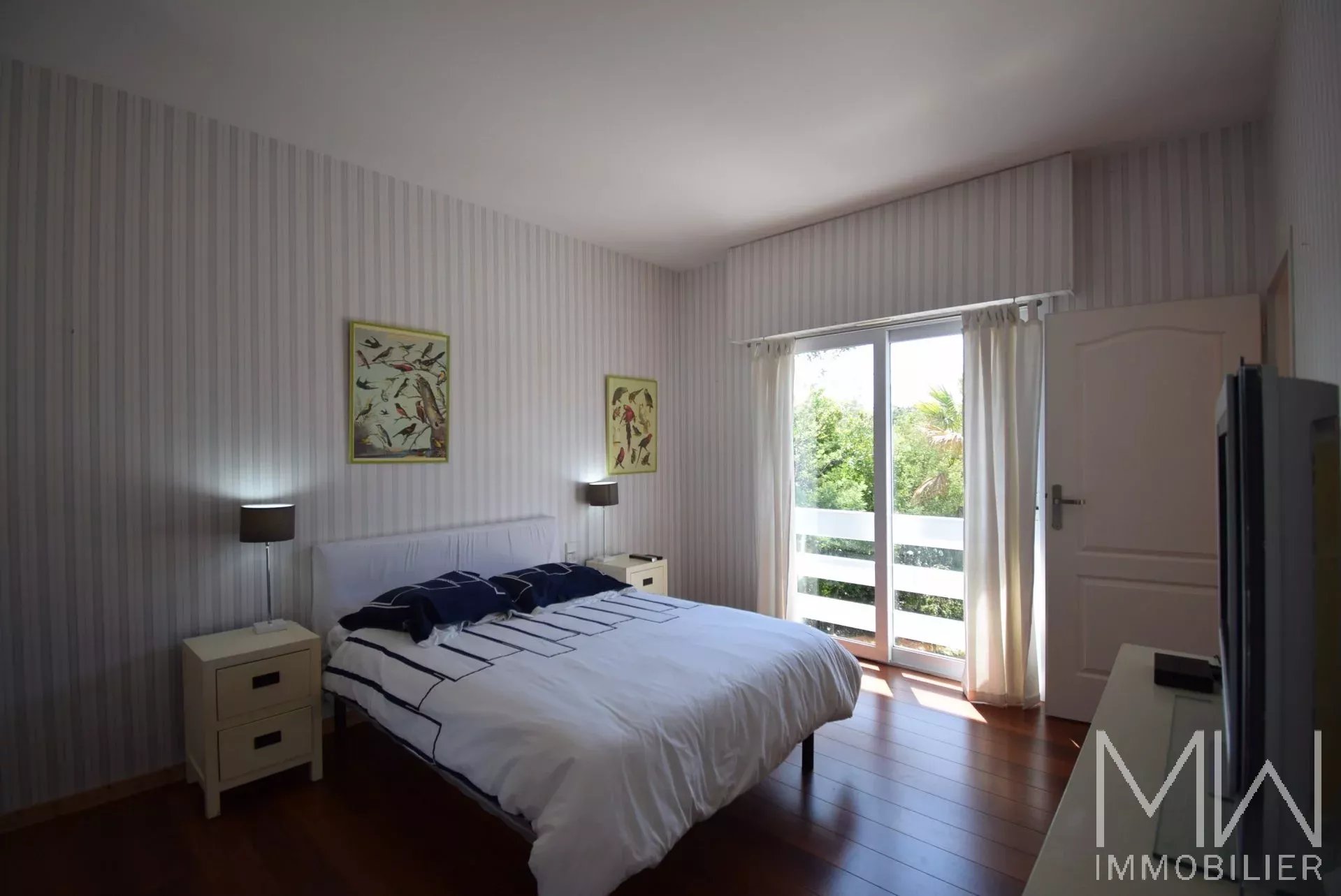 VERY PLEASANT VILLA WITH SWIMMING POOL – LA POINTE – SLEEPS 8