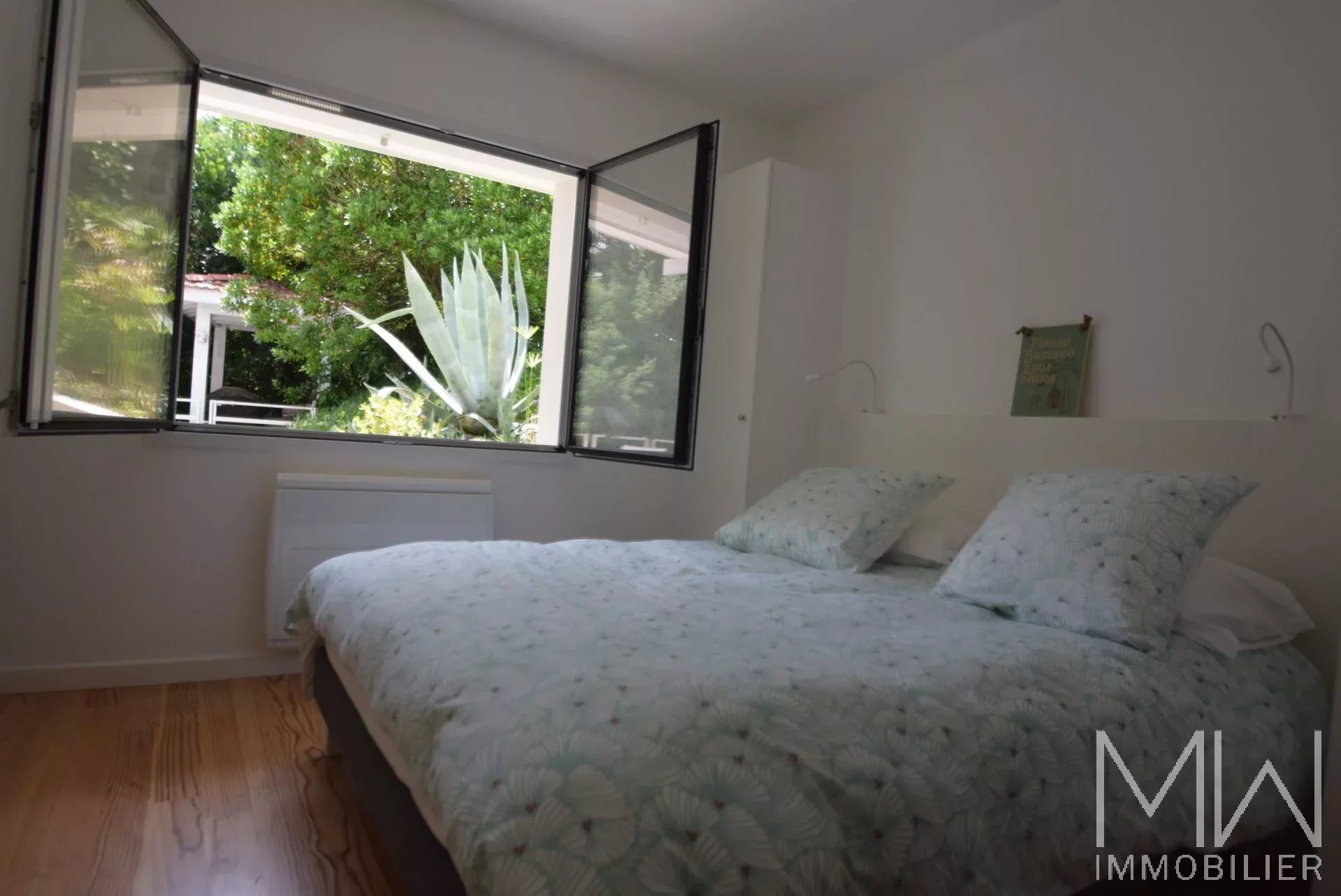 SEASONAL RENT A FEW STEPS FROM THE BEACH OF THE HORIZON – SLEEPS 10