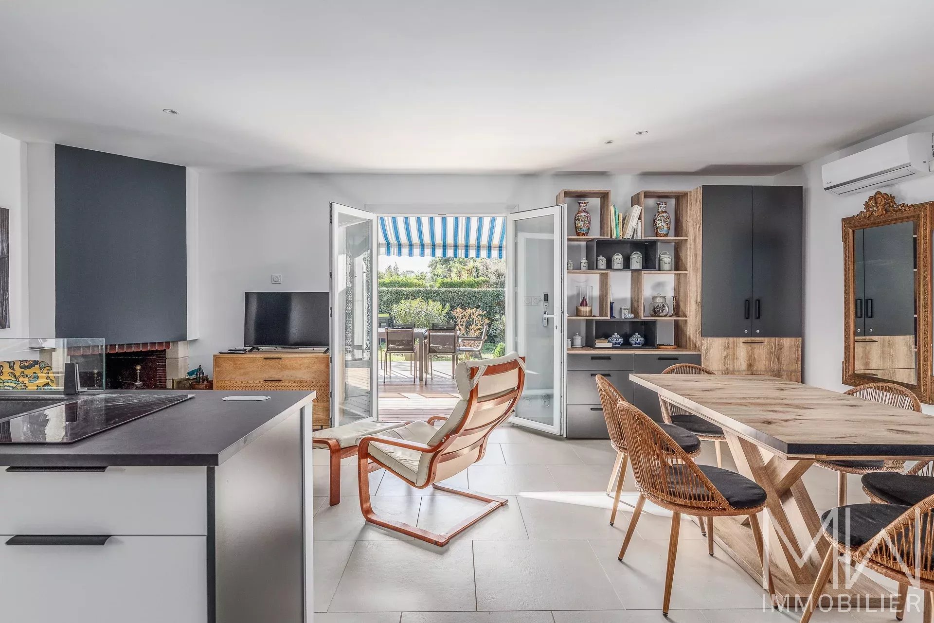 CHARMING VILLA WITH POOL IN THE HEART OF CAP FERRET – SLEEPS 6