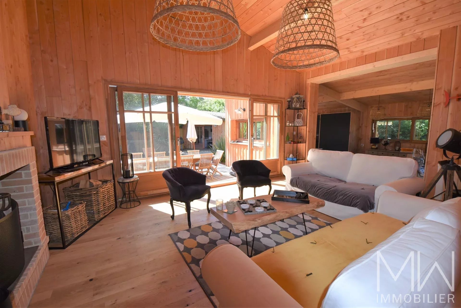 CHARMING VILLA CLOSE TO THE OCEAN – CAP FERRET – SLEEPS 10