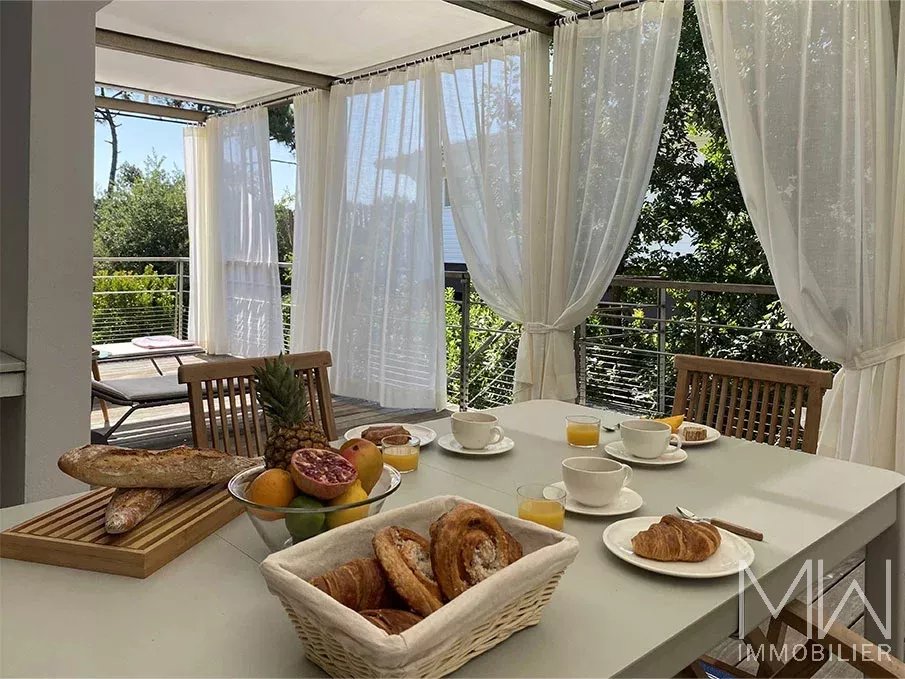 LUXURY VILLA – HORIZON BEACH – CAP FERRET – SLEEPS 10