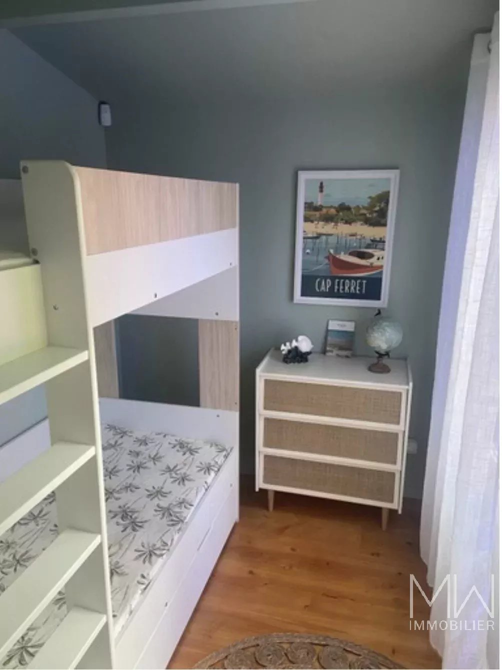 CHARMING VILLA ON THE 1ST LINE – 44HA AREA – CAP FERRET – SLEEPS 8