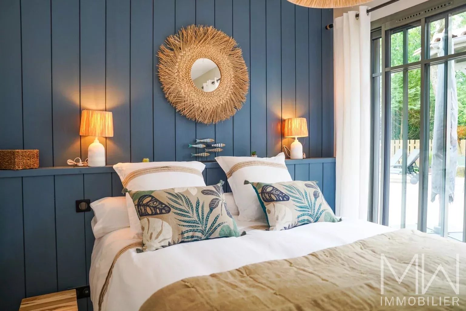 BEAUTIFUL HOUSE WITH POOL – PETIT PIQUEY – SLEEPS 12