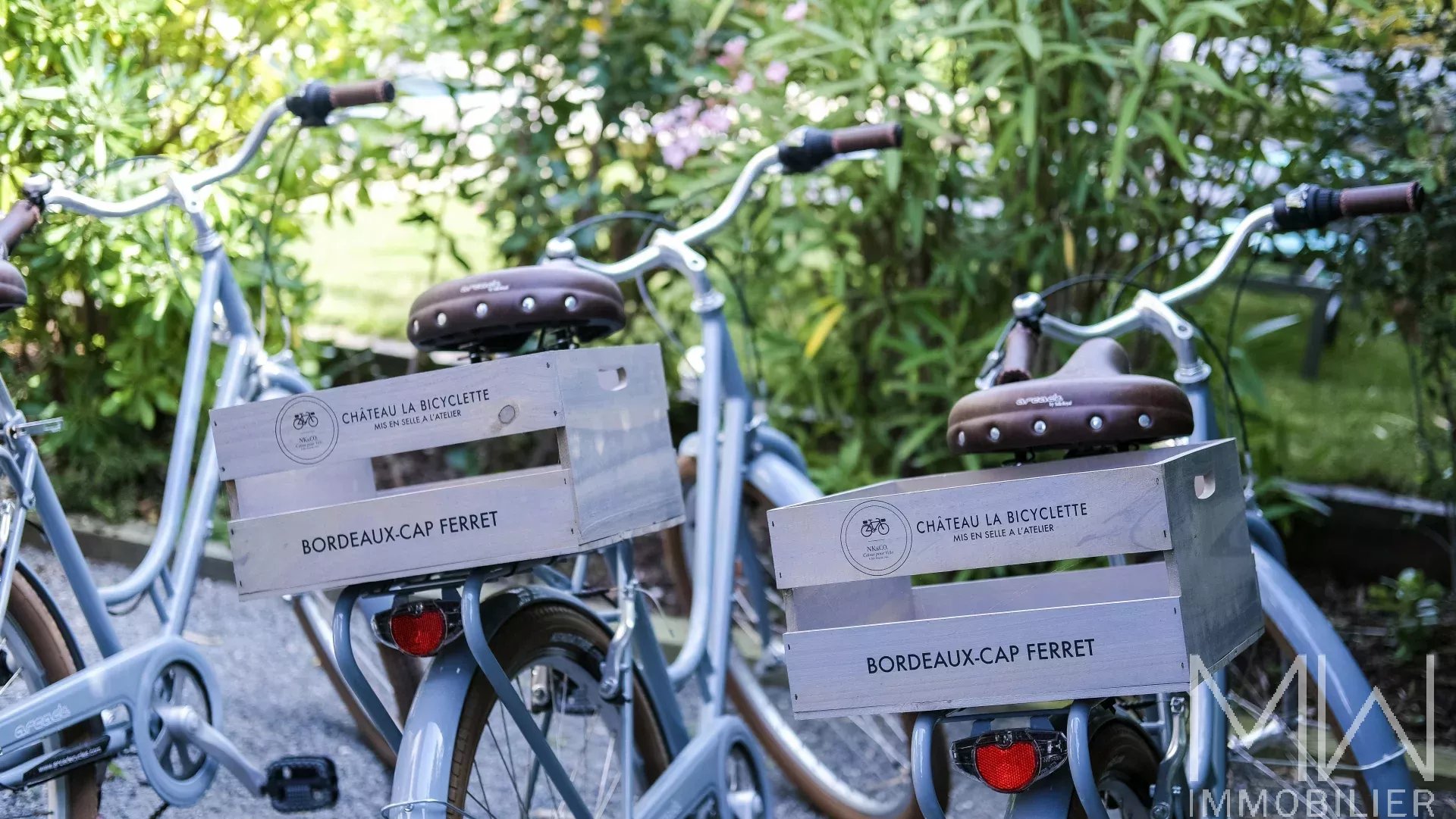 LUXURY VILLA IN THE CENTER OF CAP FERRET – SLEEPS 10