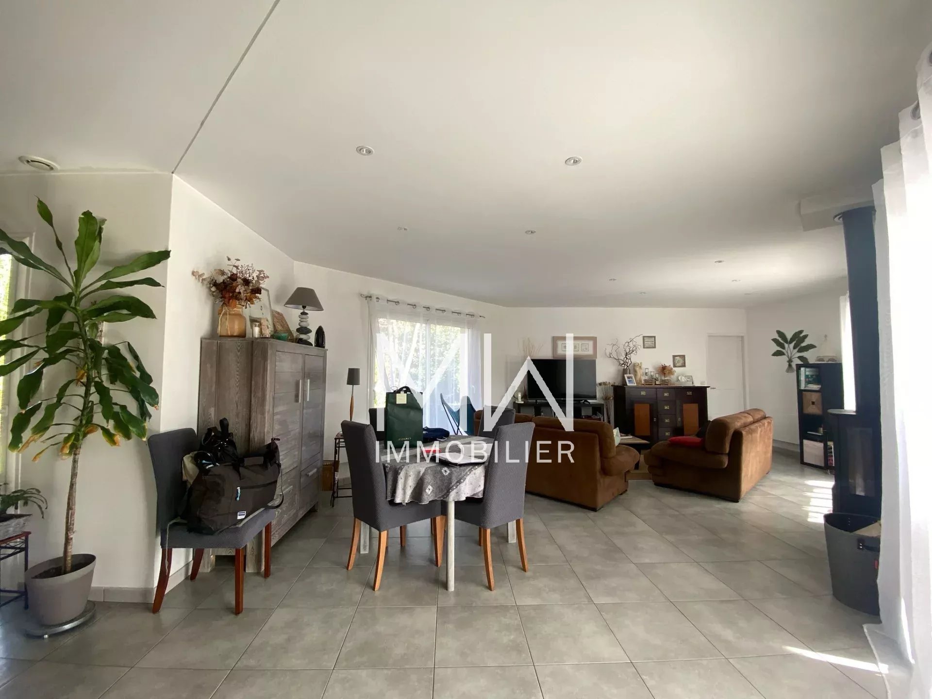 SOLD BY OUR AGENCY IN DECEMBER 2025