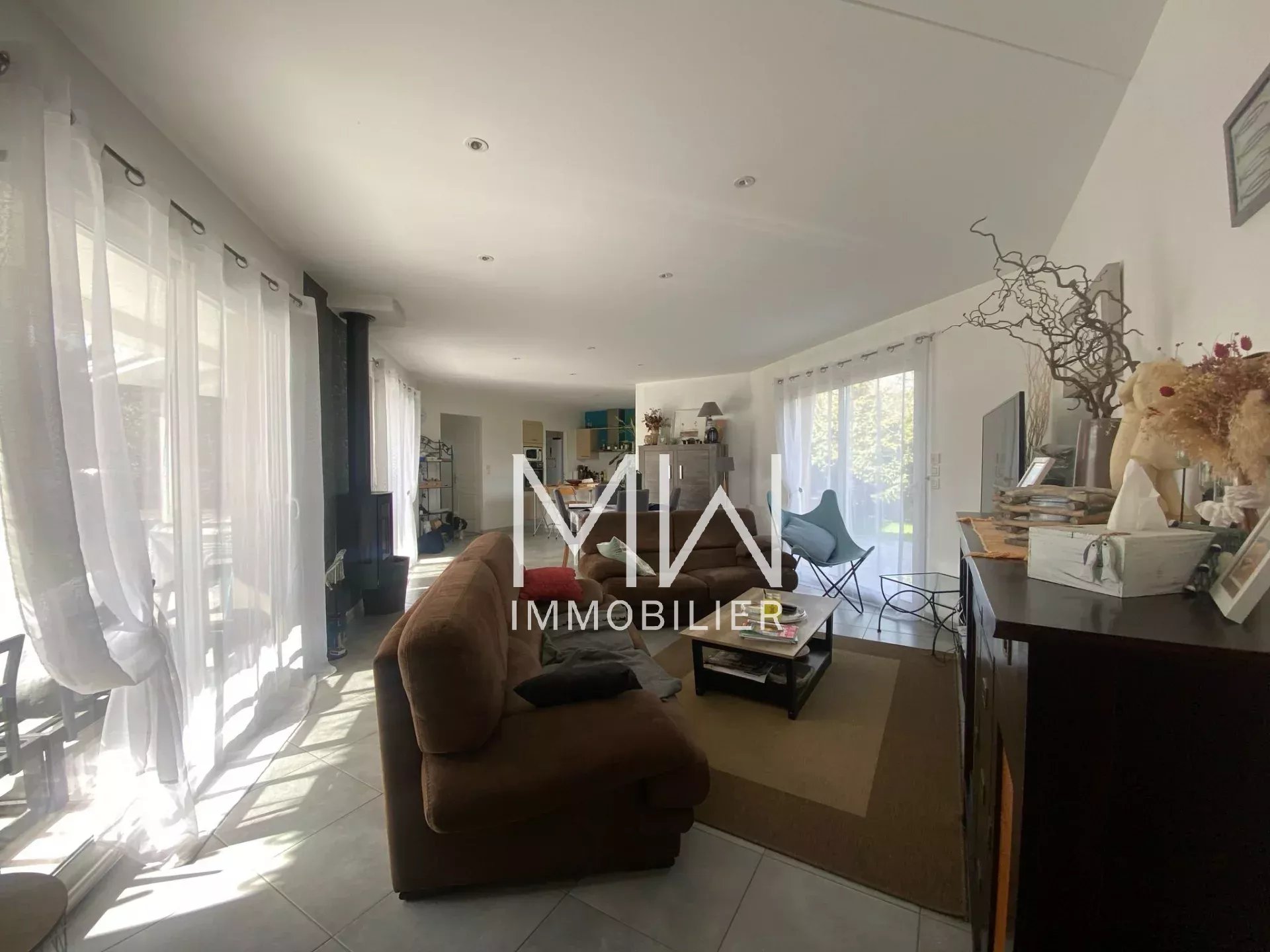 SOLD BY OUR AGENCY IN DECEMBER 2025