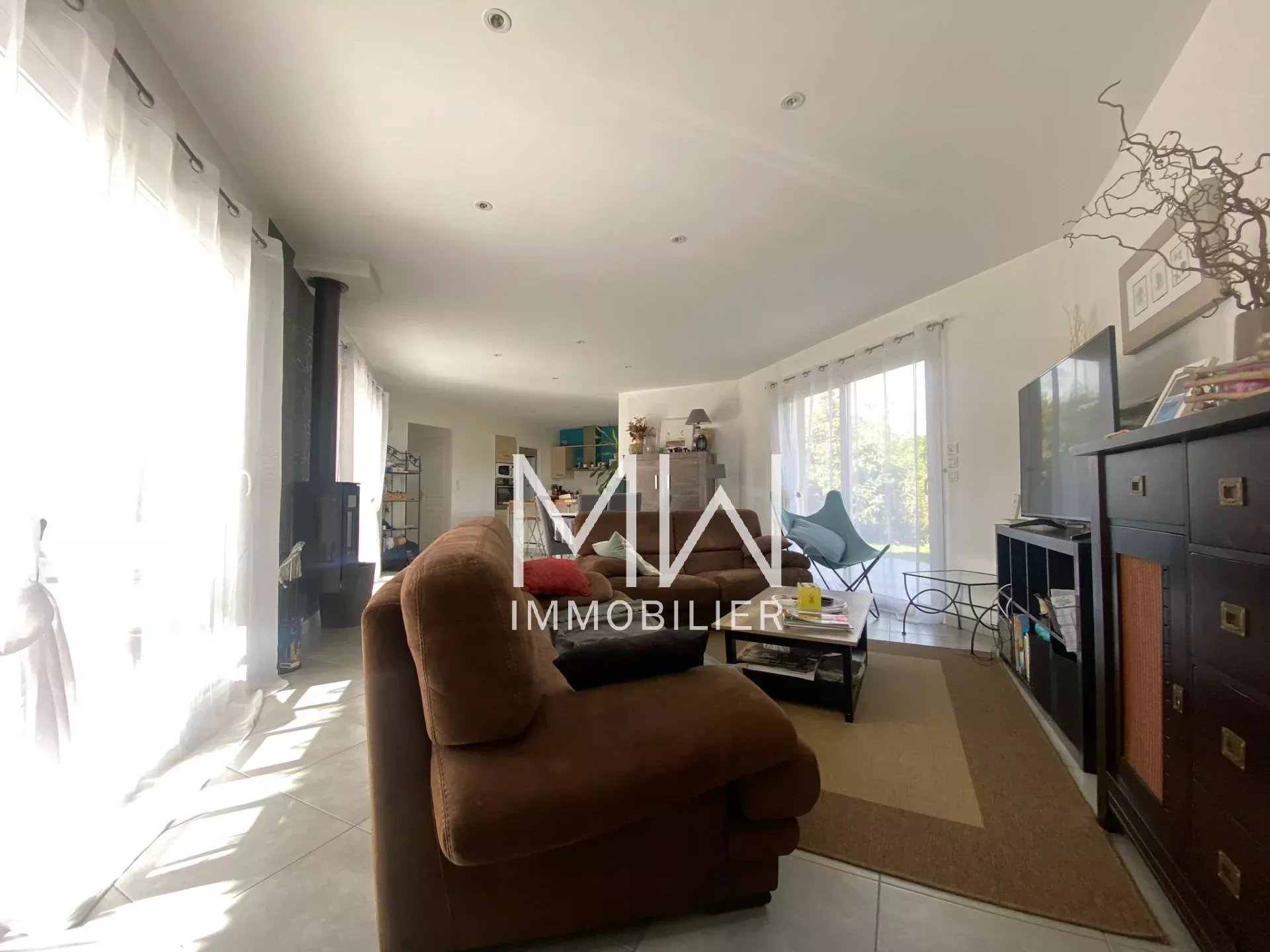 SOLD BY OUR AGENCY IN DECEMBER 2025