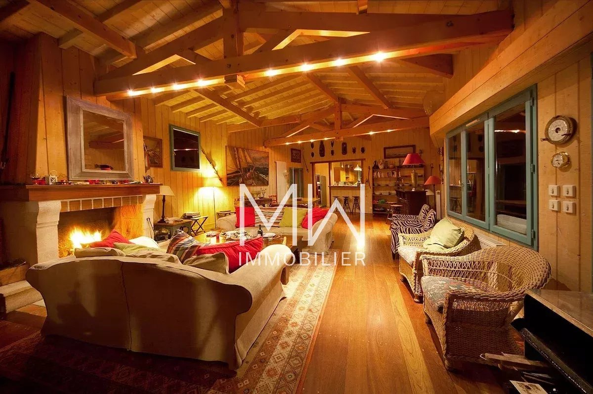 VILLA AVEC VUE BASSIN ET JACUZZI – PETIT PIQUEY – 10 COUCHAGES