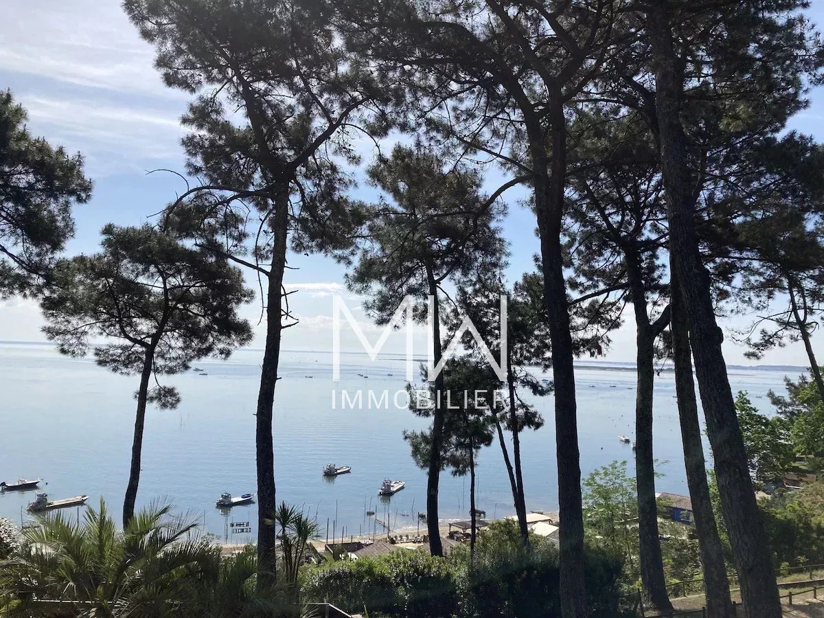 VILLA AVEC VUE BASSIN ET JACUZZI – PETIT PIQUEY – 10 COUCHAGES