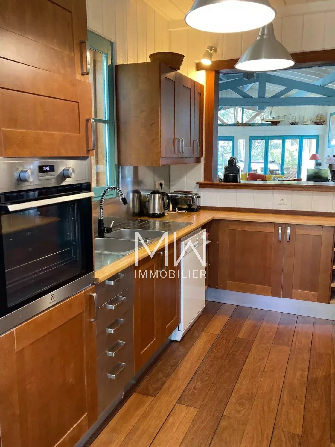 VILLA AVEC VUE BASSIN ET JACUZZI – PETIT PIQUEY – 10 COUCHAGES