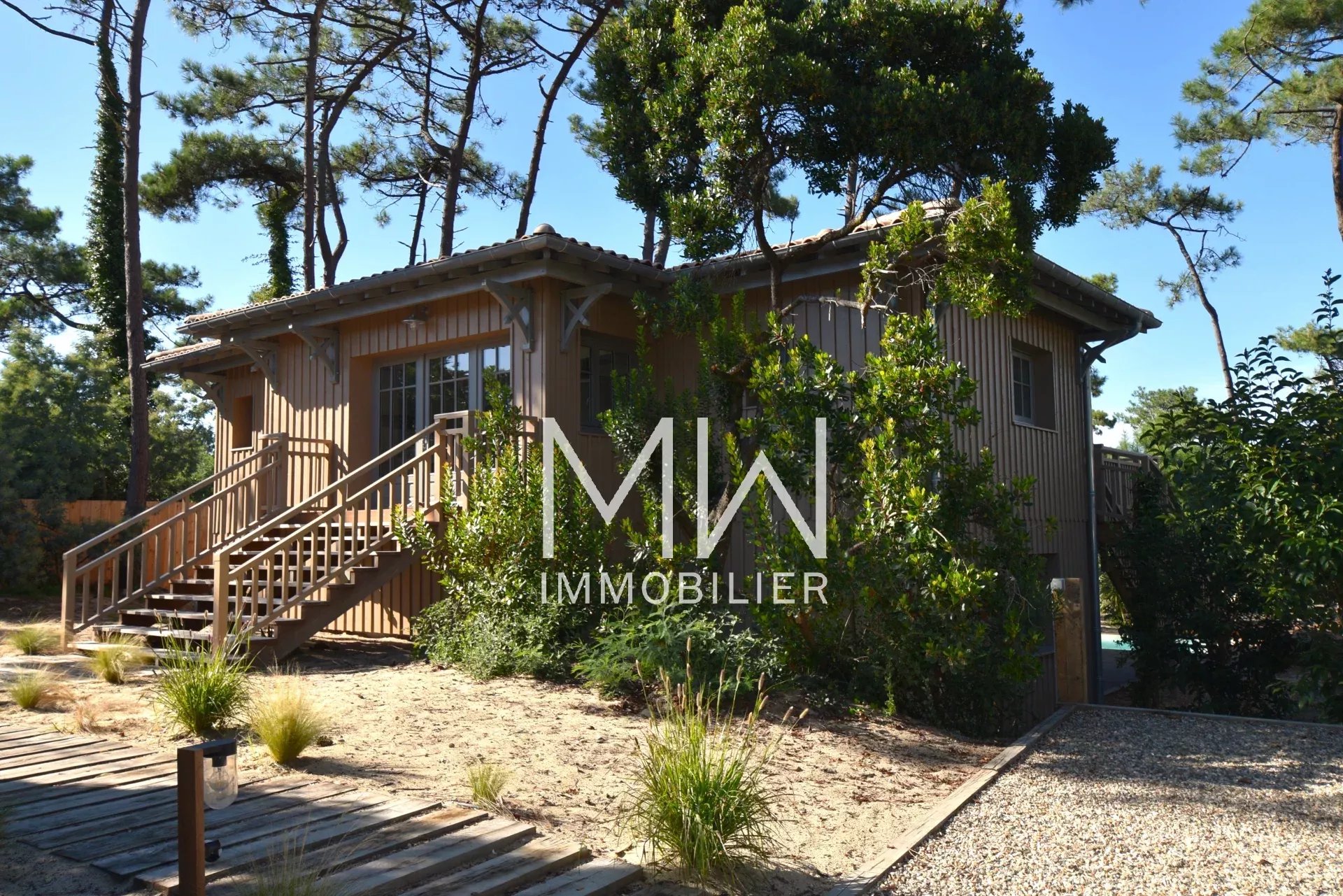 PRESTIGE VILLA – CAP FERRET – SLEEPS 10