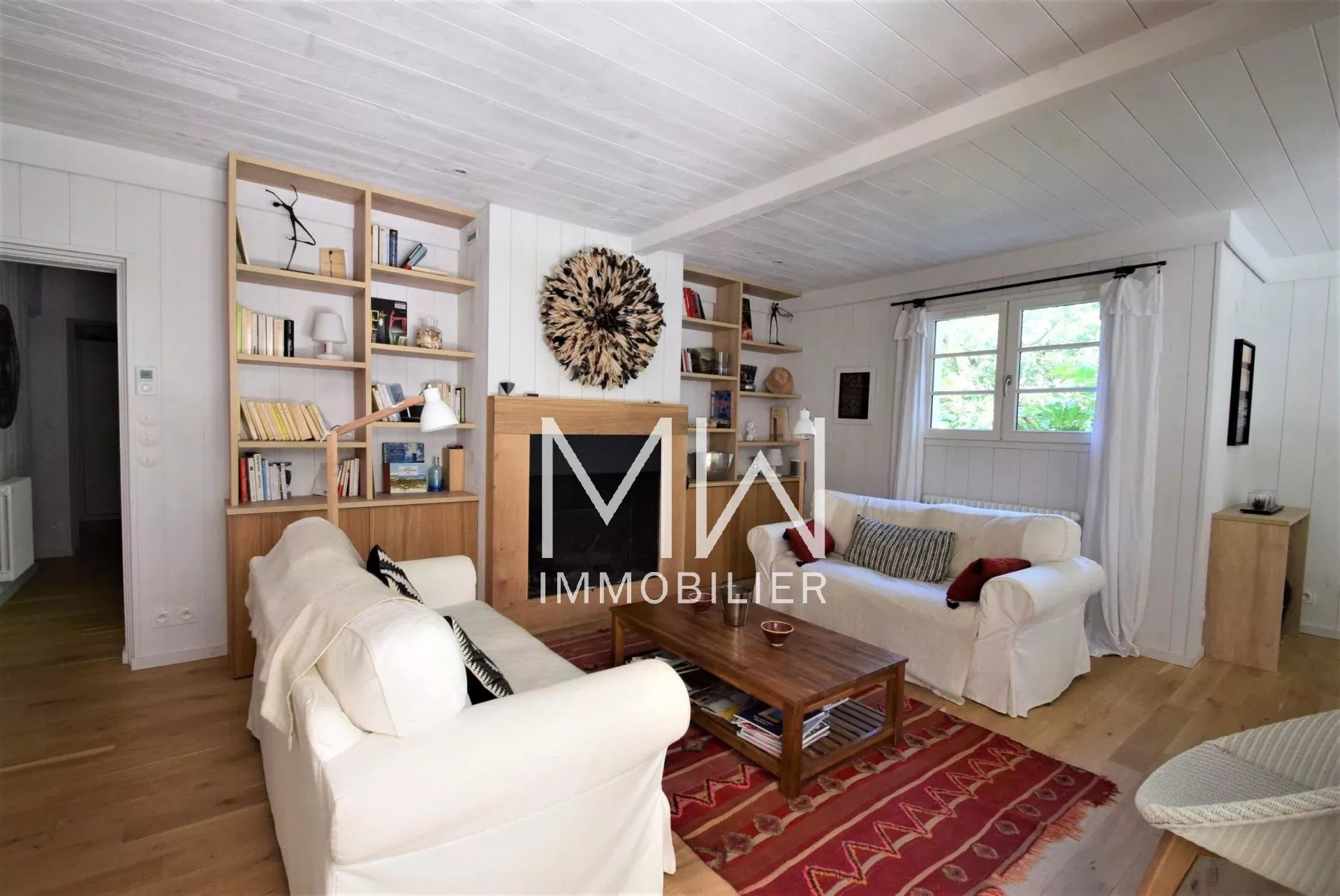 BEAUTIFUL VILLA WITH POOL – CAP FERRET – SLEEPS 10