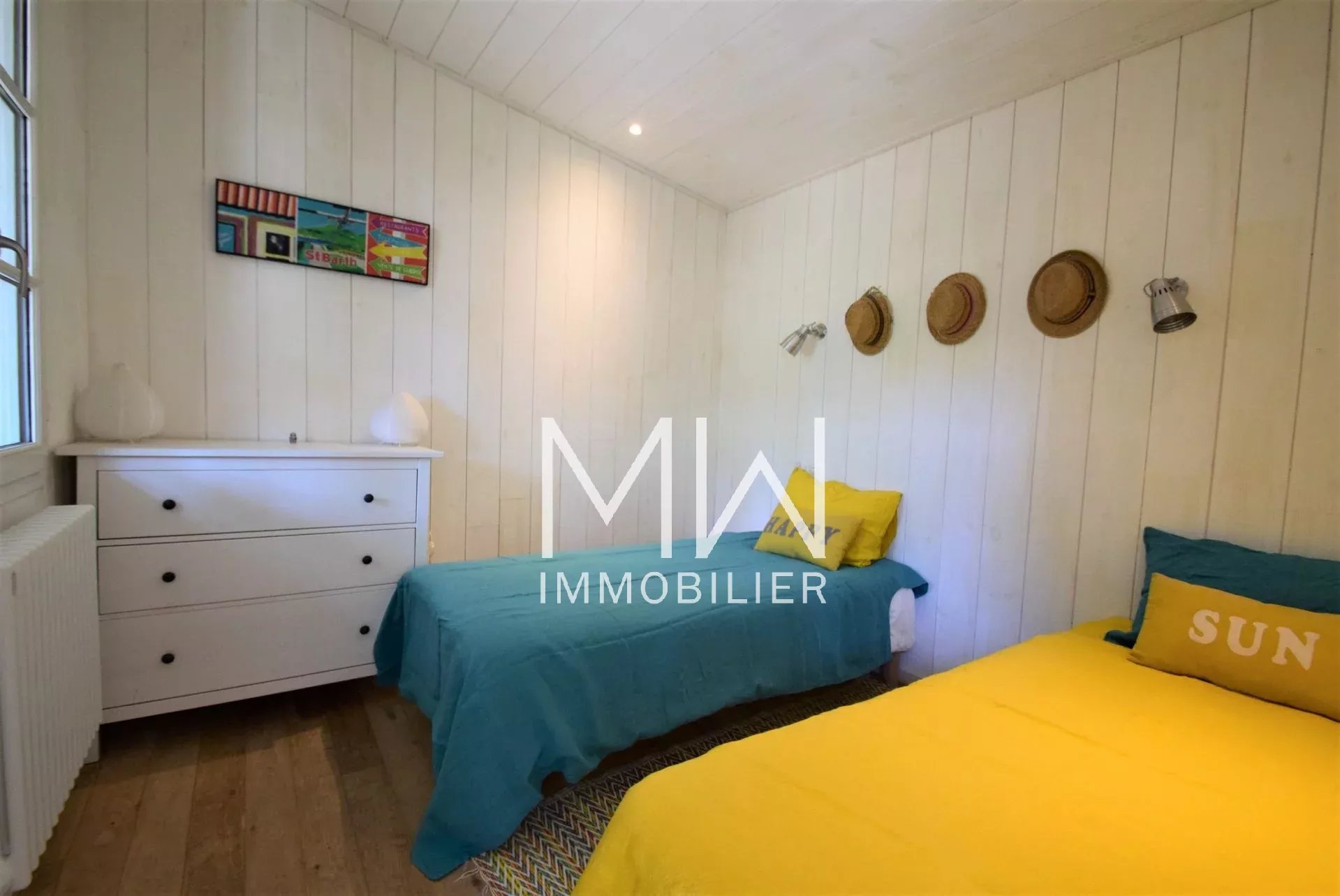 BEAUTIFUL VILLA WITH POOL – CAP FERRET – SLEEPS 10