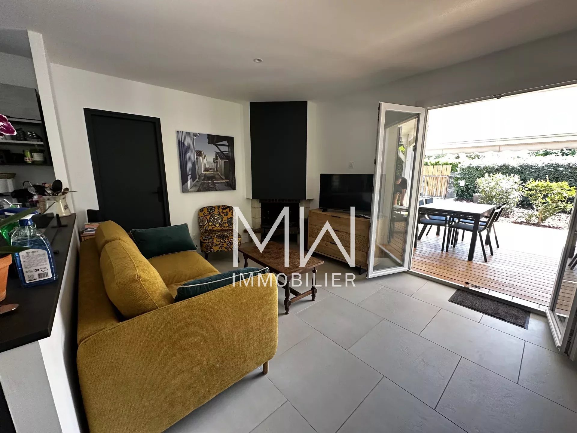 CHARMING VILLA WITH POOL IN THE HEART OF CAP FERRET – SLEEPS 6