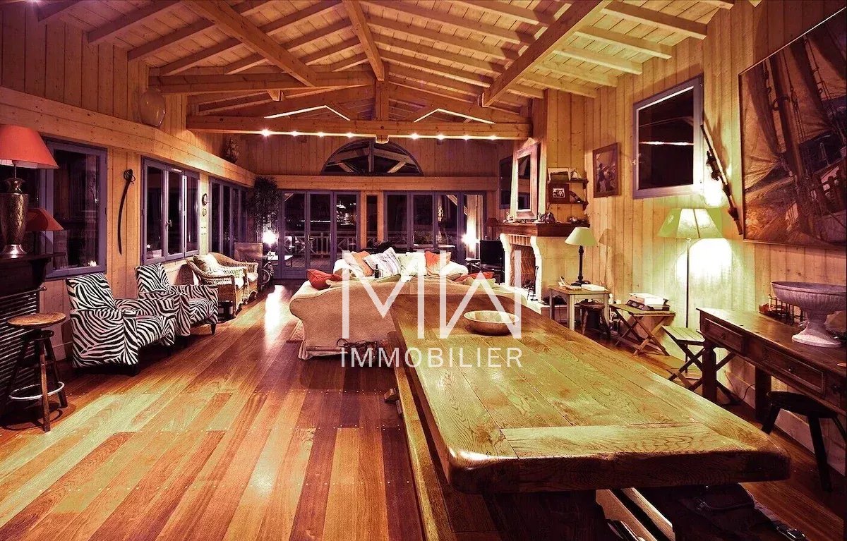 VILLA AVEC VUE BASSIN ET JACUZZI – PETIT PIQUEY – 10 COUCHAGES