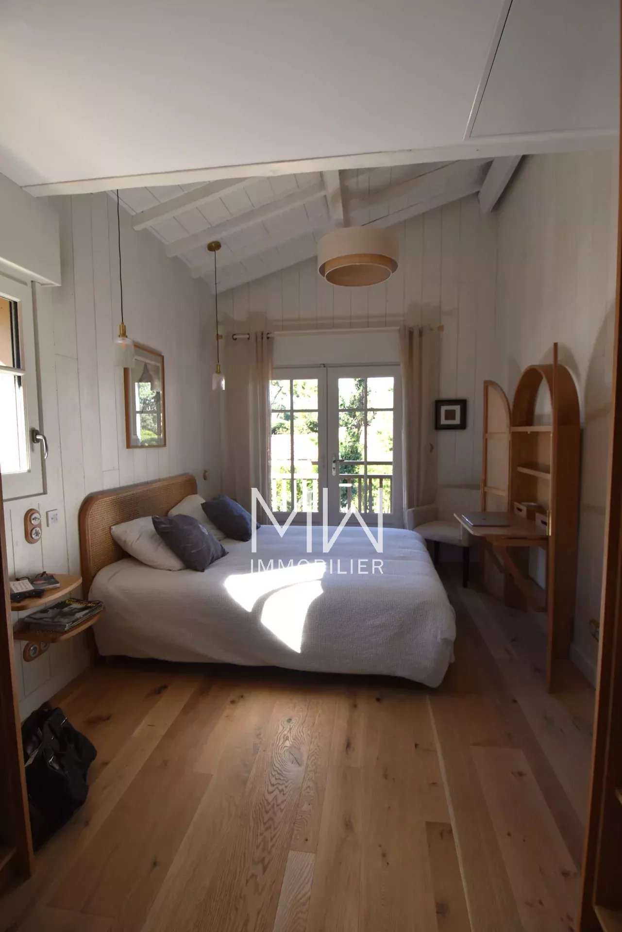 PRESTIGE VILLA – CAP FERRET – SLEEPS 10