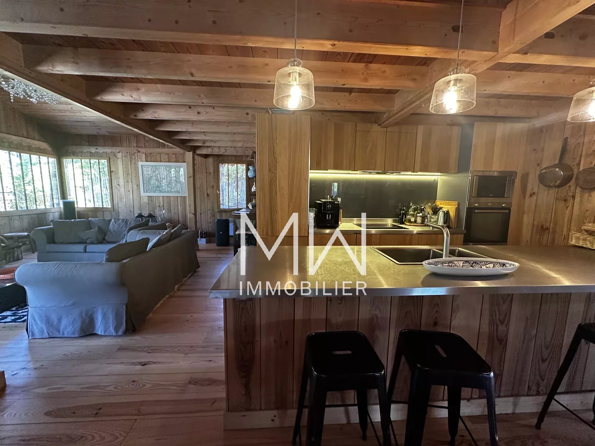 VILLA BOIS AVEC PISCINE – LE CANON – 10 COUCHAGES