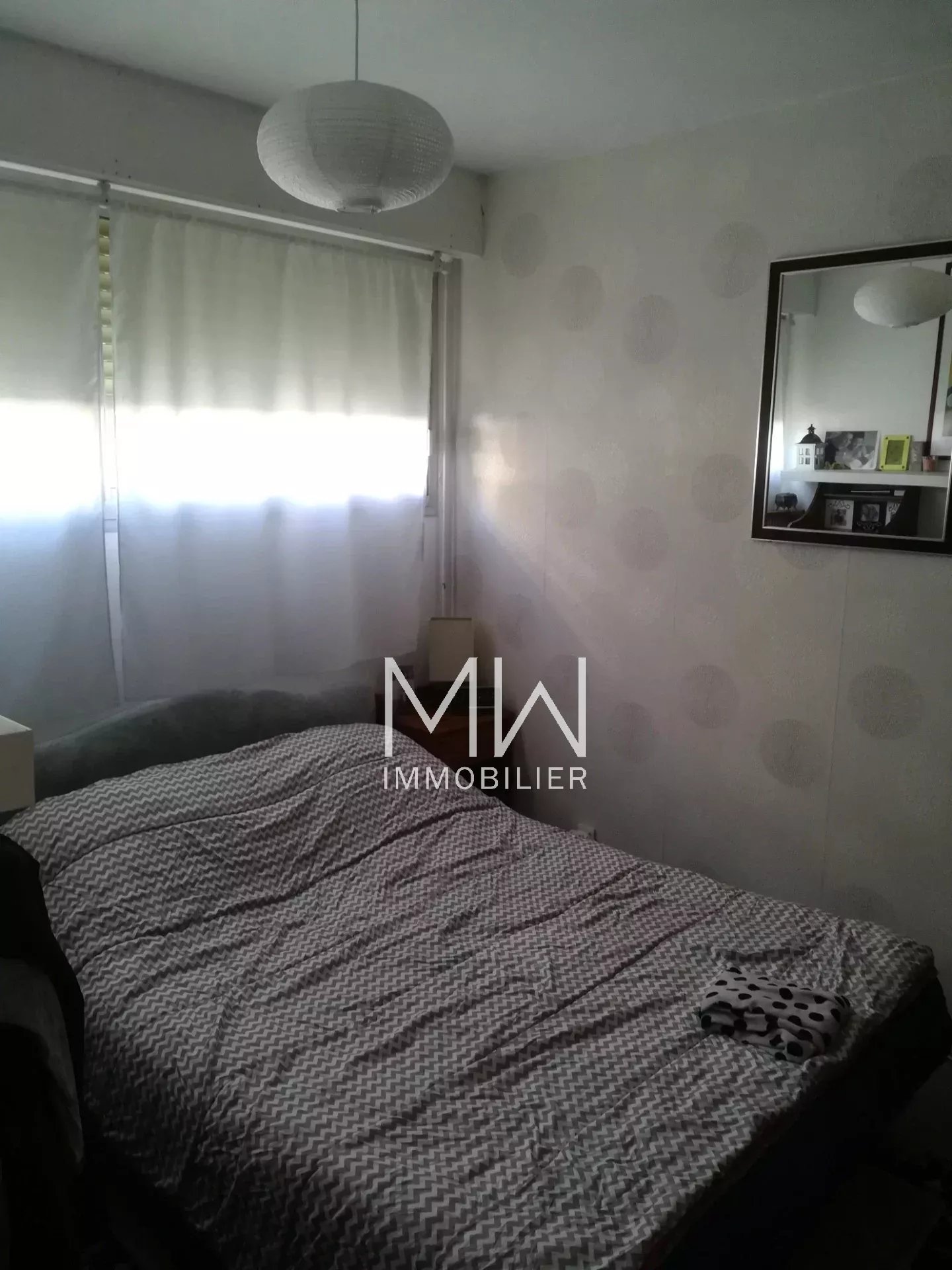 POUR INVESTISSEMENT (VENDU LOUE) -LE BOUSCAT-