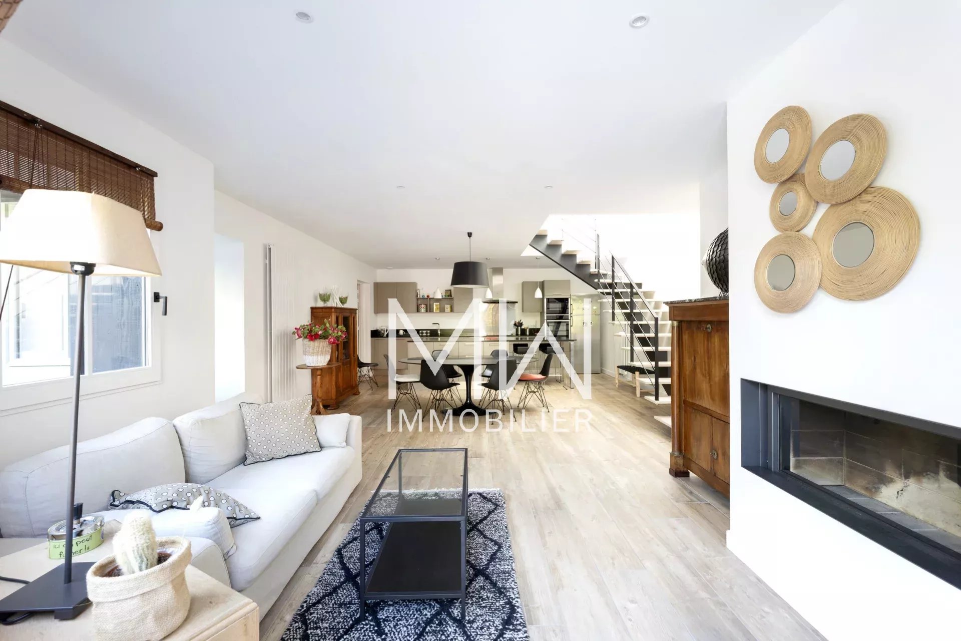 VILLA BOIS AVEC PISCINE – CAP FERRET – 6 COUCHAGES