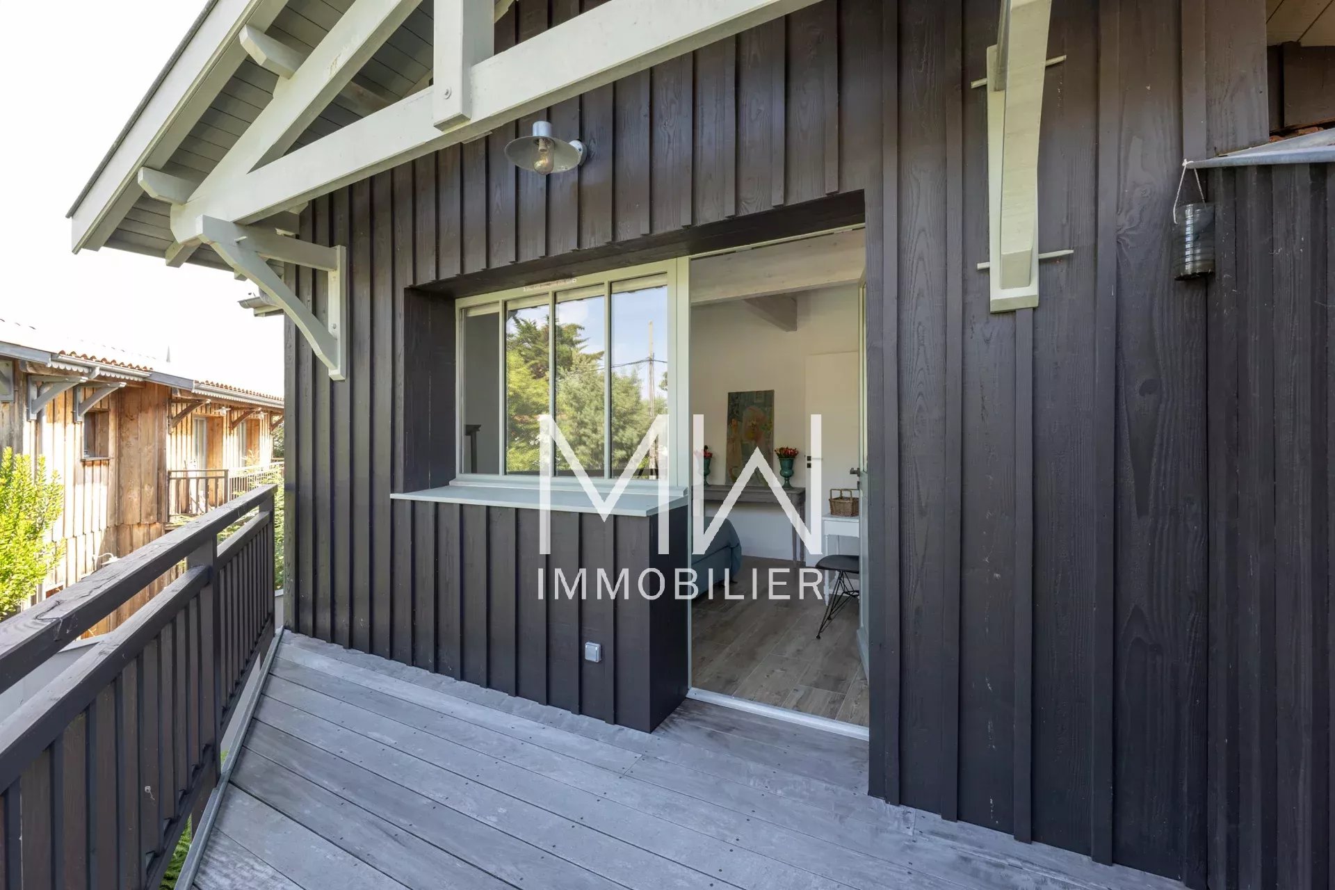 VILLA BOIS AVEC PISCINE – CAP FERRET – 6 COUCHAGES