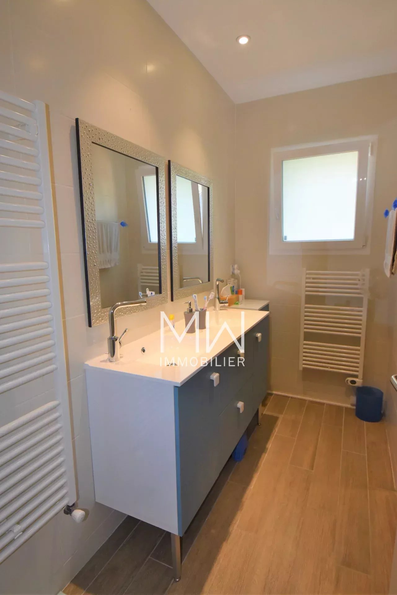 TRES BELLE MAISON  -CAP FERRET-