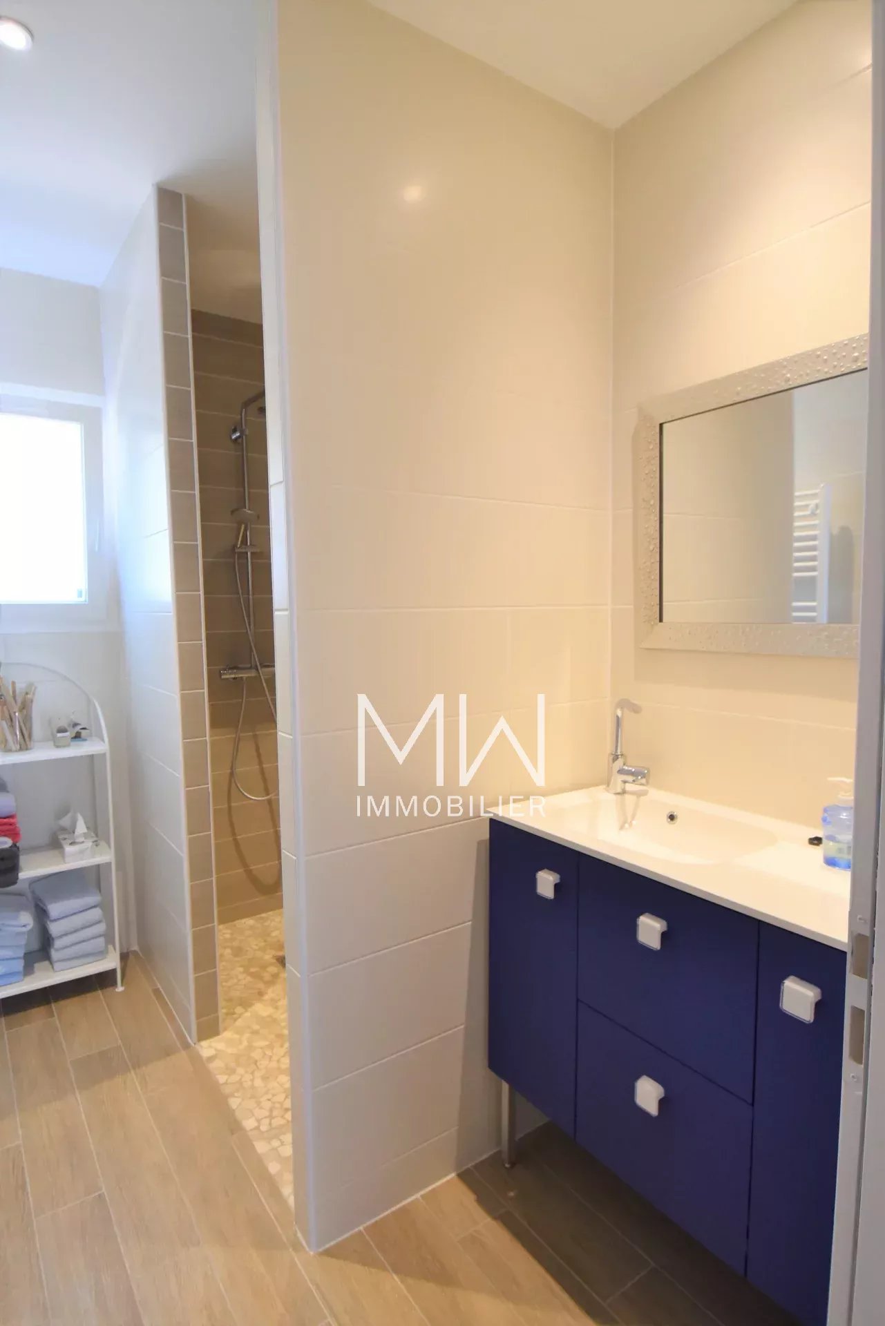 TRES BELLE MAISON  -CAP FERRET-