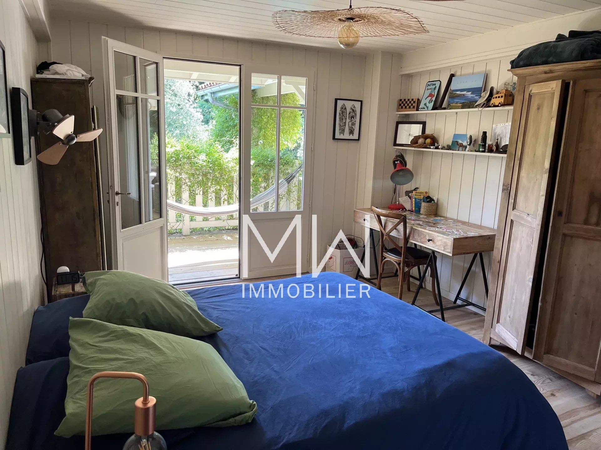 VILLA BOIS AVEC PISCINE – LE CANON – 12 COUCHAGES