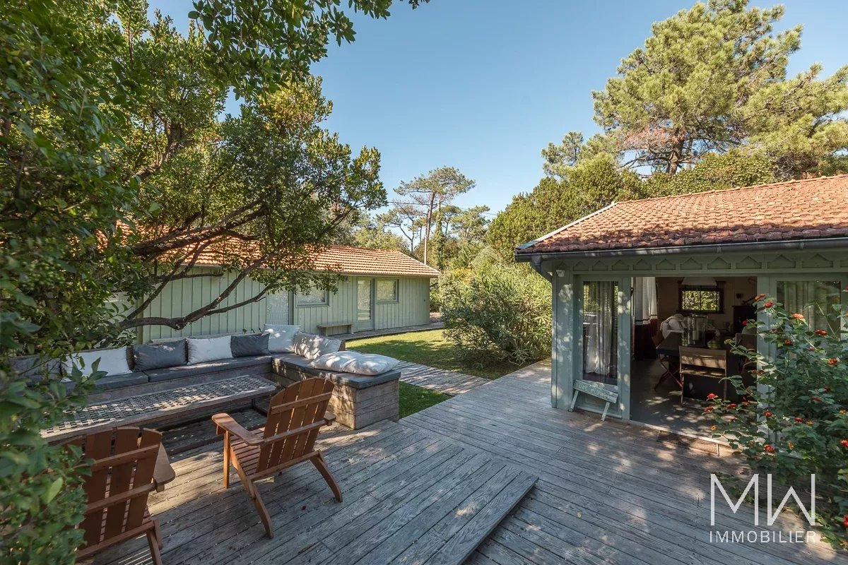 AU COUER 44 HECTARES – CAP FERRET – SLEEPS 10