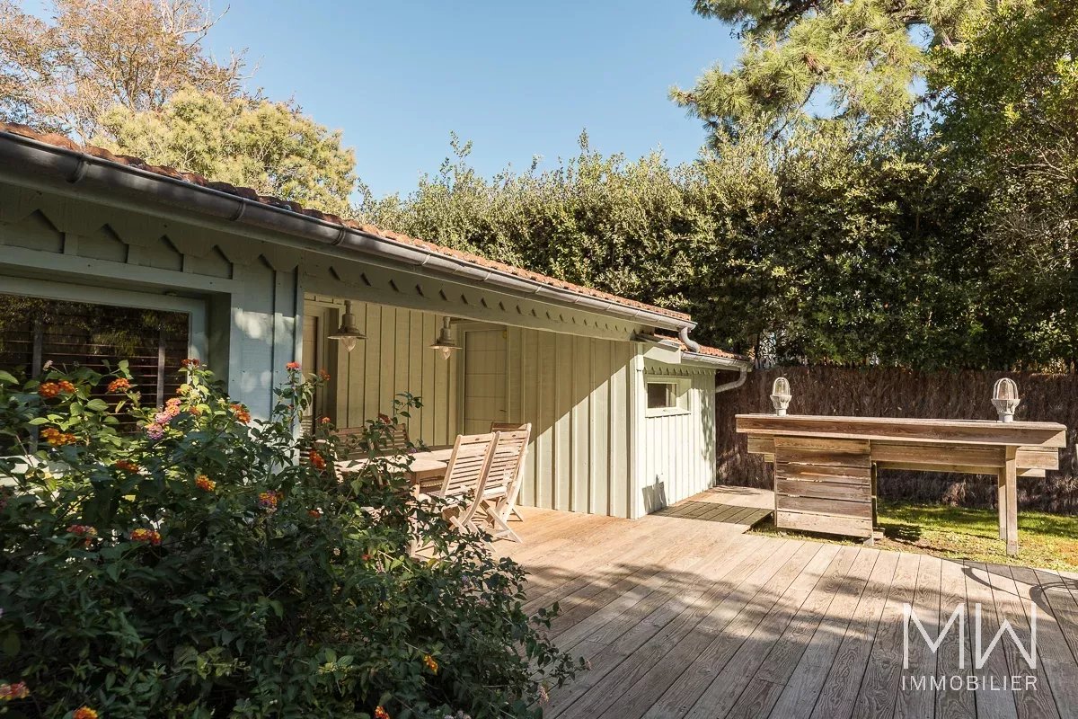 AU COUER 44 HECTARES – CAP FERRET – SLEEPS 10