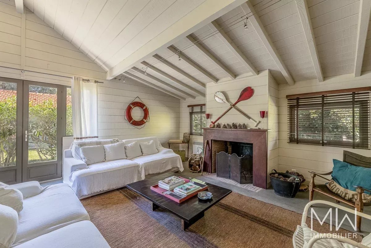 AU COUER 44 HECTARES – CAP FERRET – SLEEPS 10