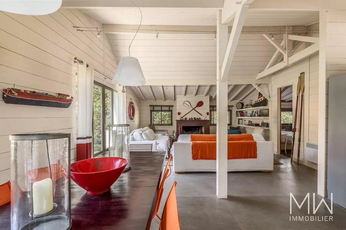 AU COUER 44 HECTARES – CAP FERRET – SLEEPS 10