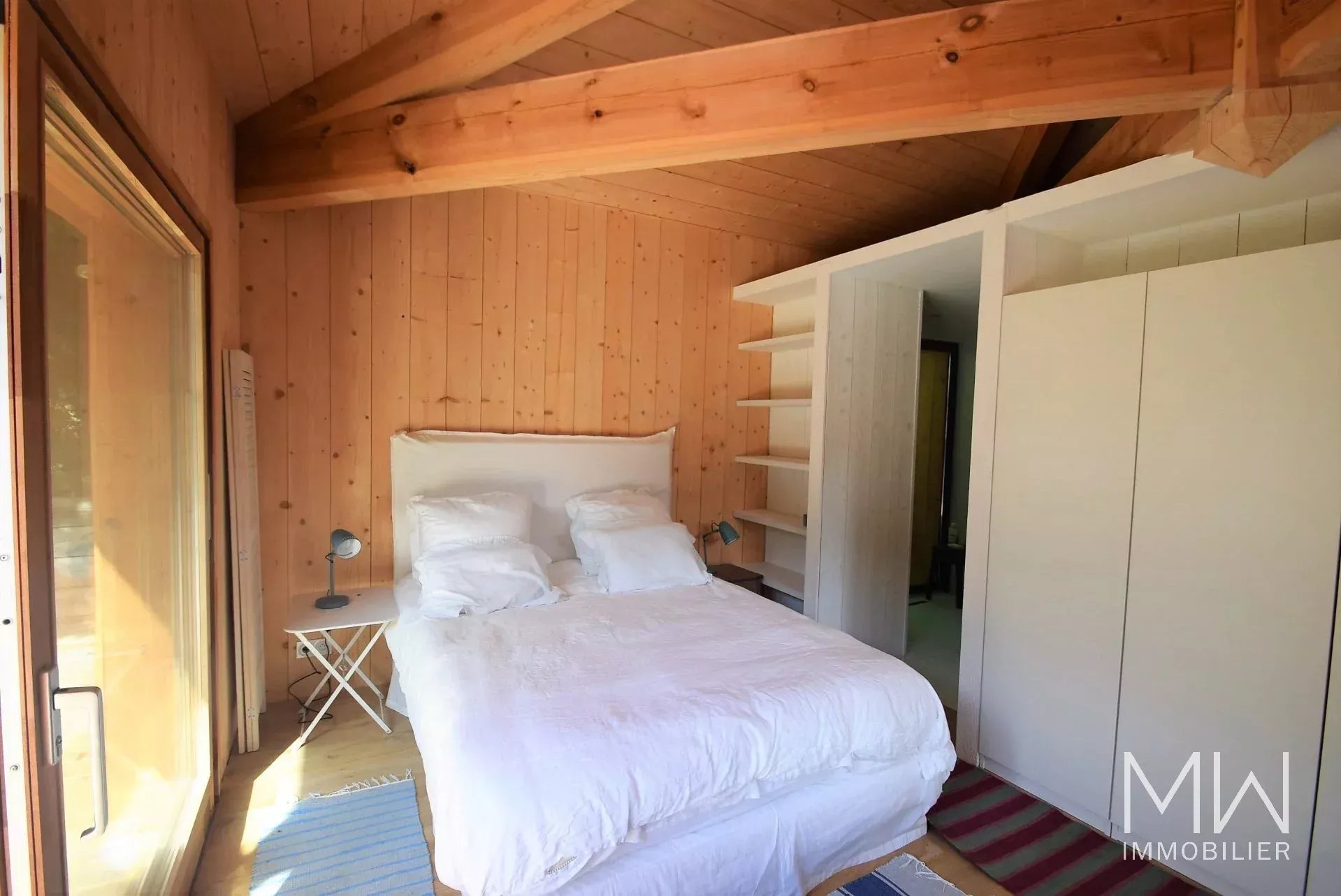 WOODEN VILLA WITH SWIMMING POOL – CAP FERRET – SLEEPS 10