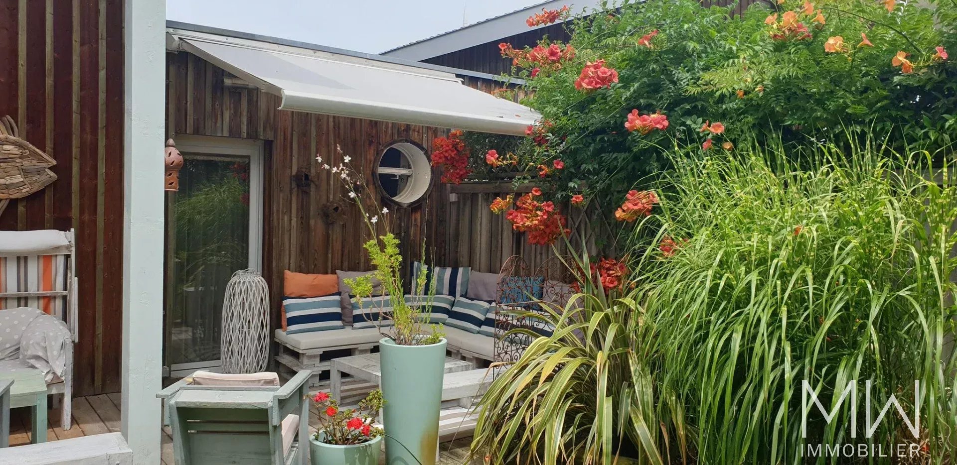 WOODEN VILLA – CAP FERRET – SLEEPS 6