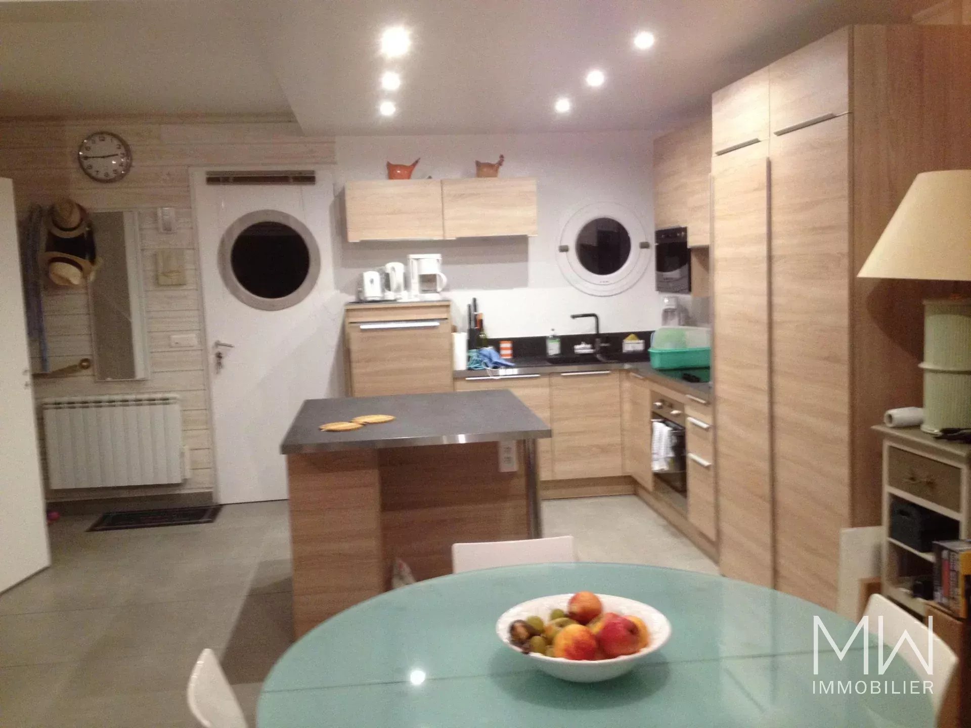 WOODEN VILLA – CAP FERRET – SLEEPS 6