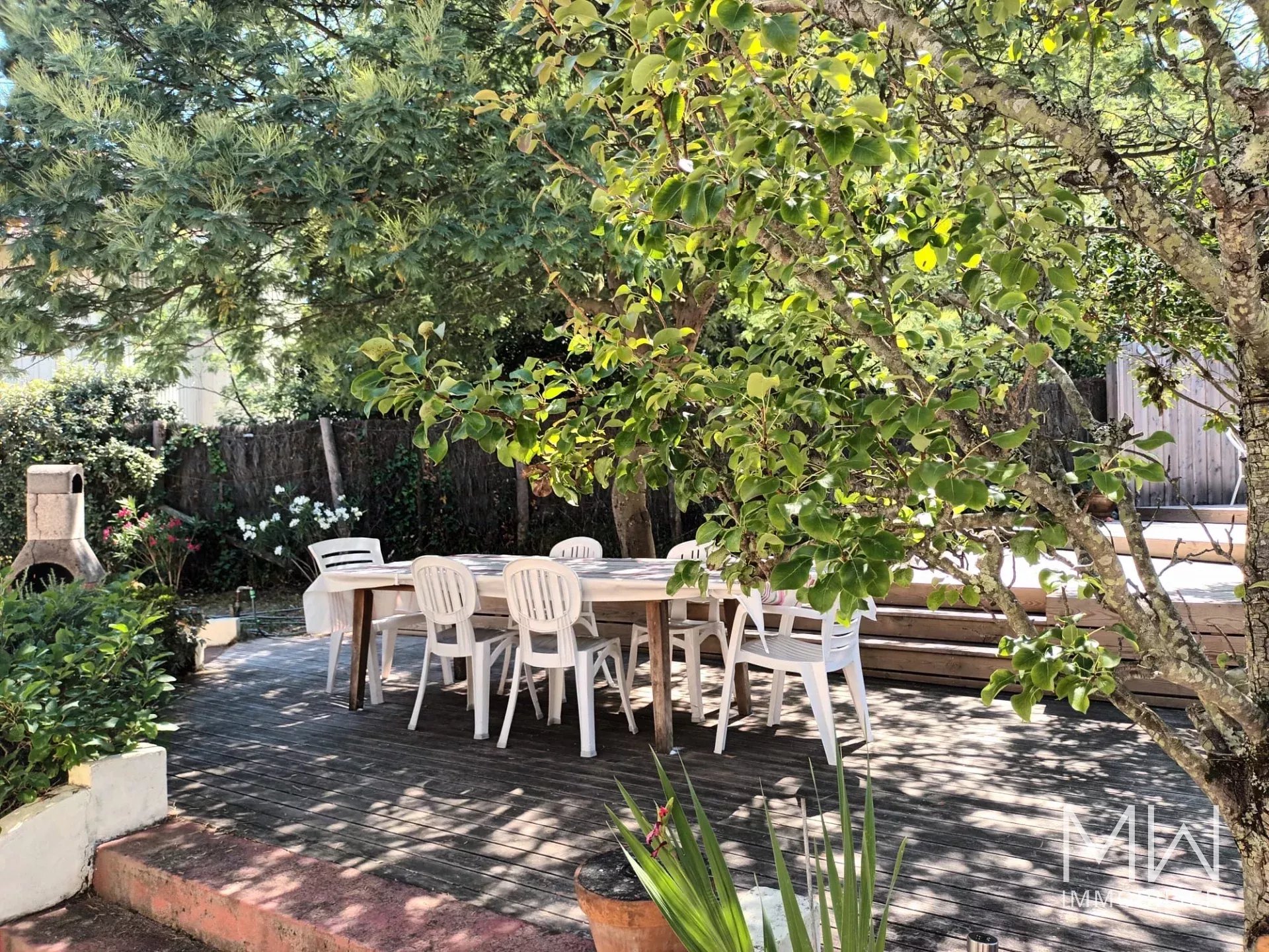 VILLA WITH POOL – CAP FERRET – SLEEPS 8