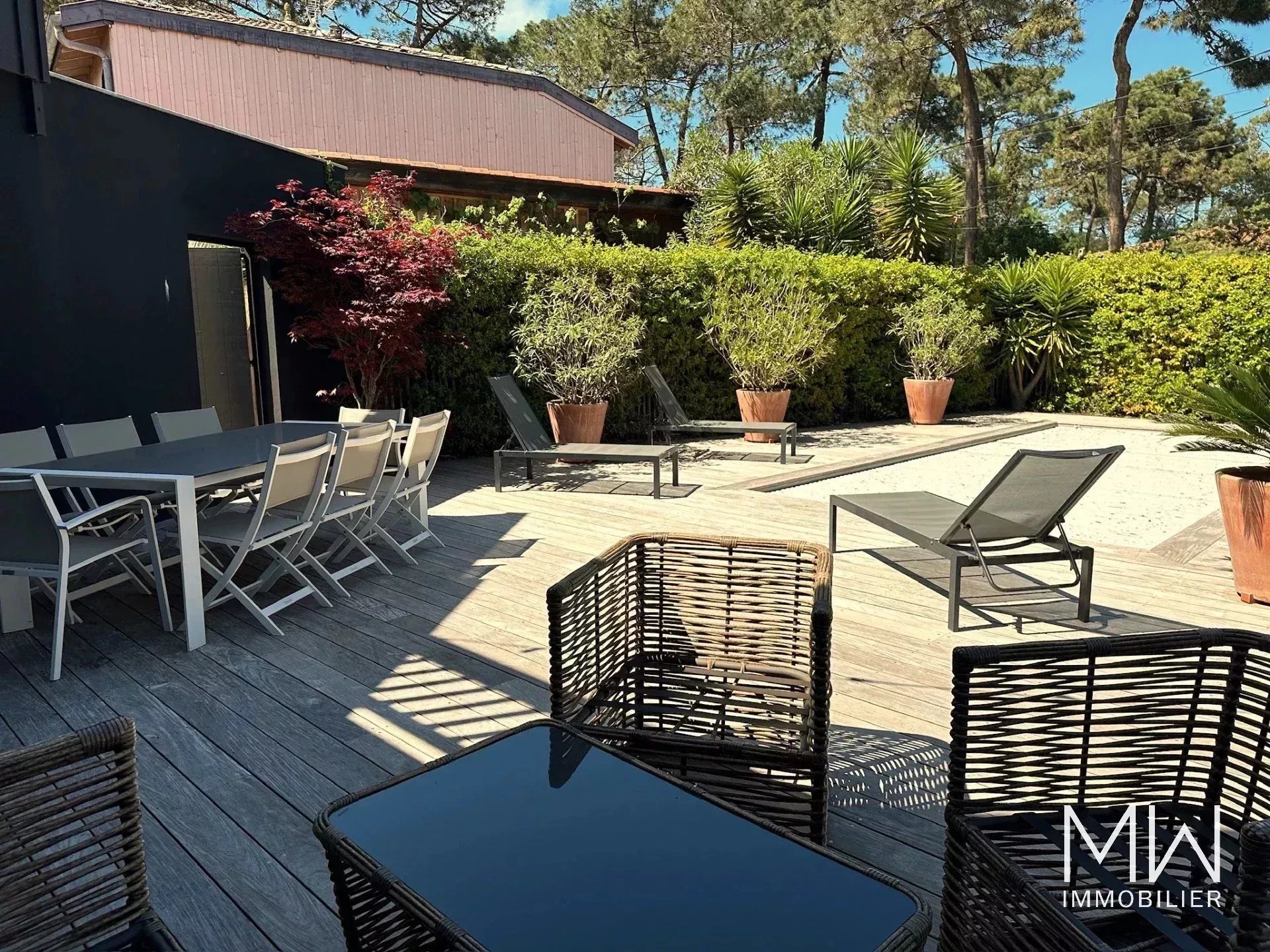 VILLA BOIS AVEC PISCINE – CAP FERRET – 6 COUCHAGES