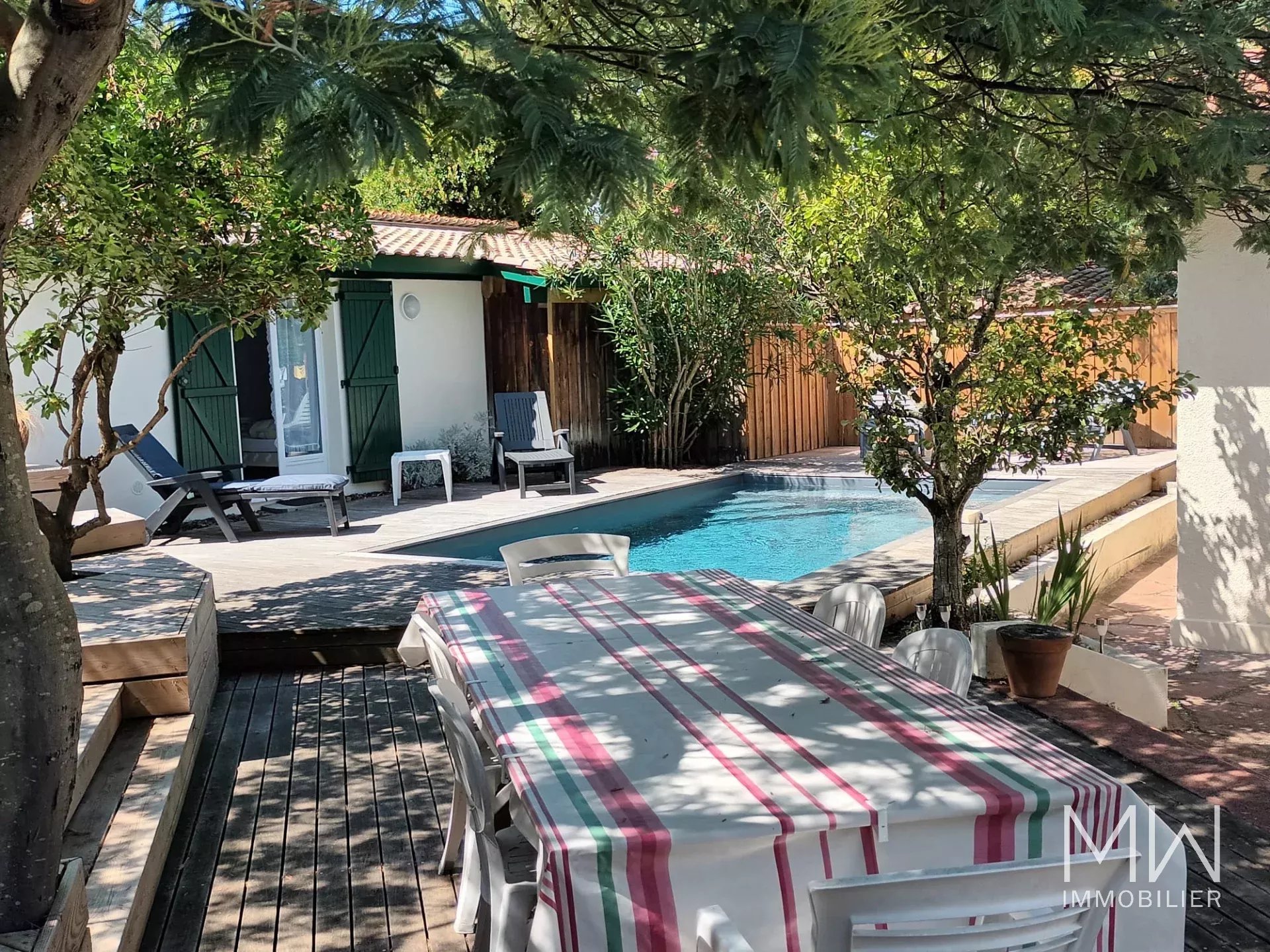 VILLA WITH POOL – CAP FERRET – SLEEPS 8