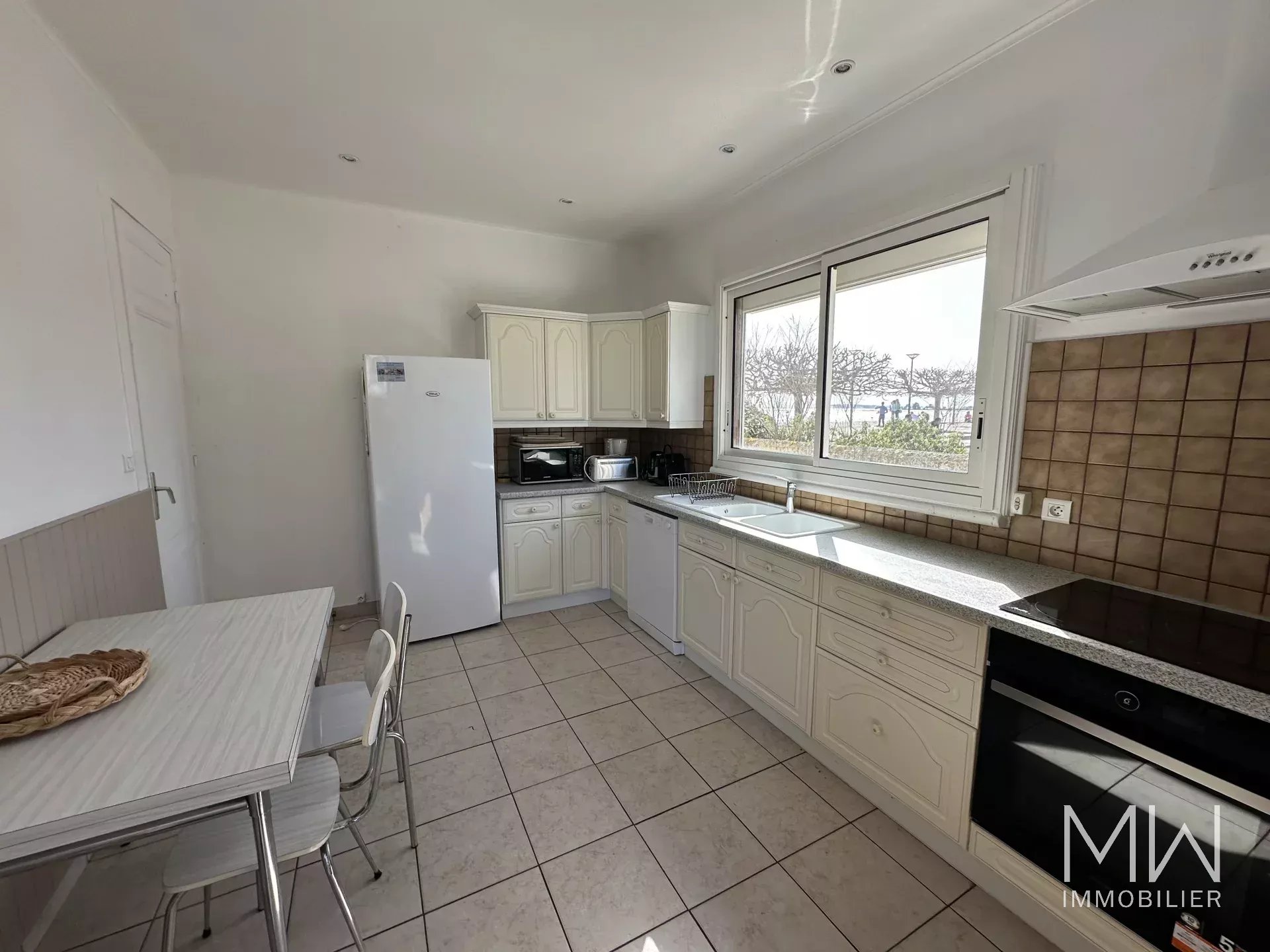 VILLA 1ERE LIGNE – CAP FERRET – 8 COUCHAGES