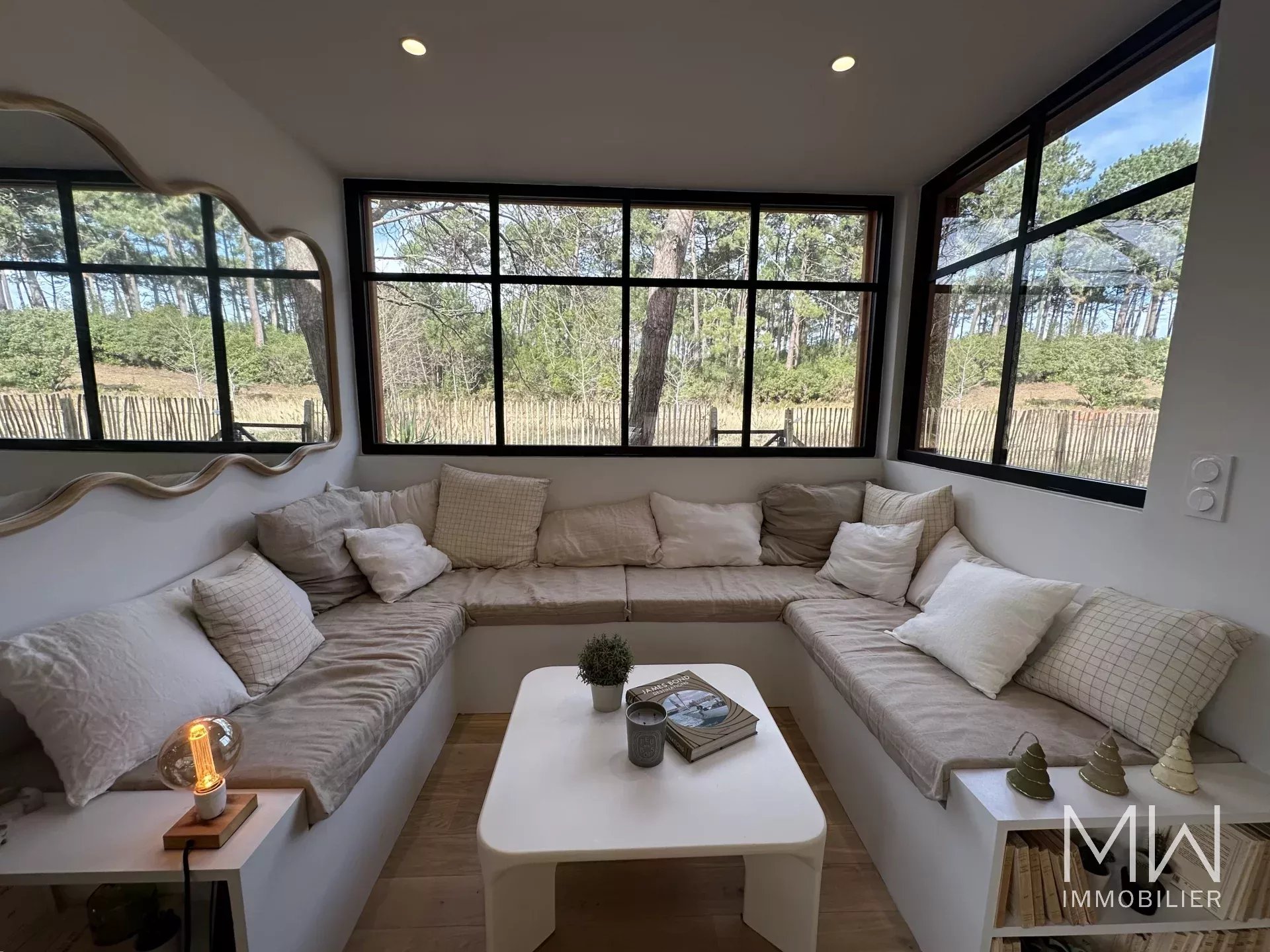 WOODEN VILLA WITH SWIMMING POOL – LE CANON – SLEEPS 12