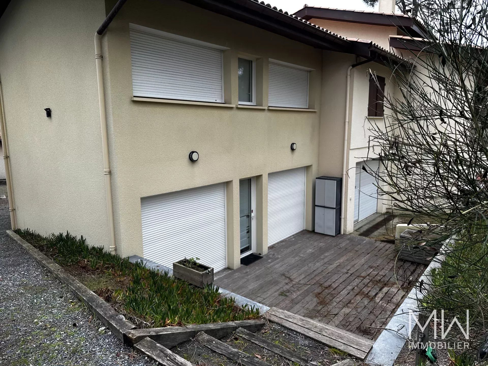 LITTLE HOUSE – CAP FERRET – SLEEPS 4